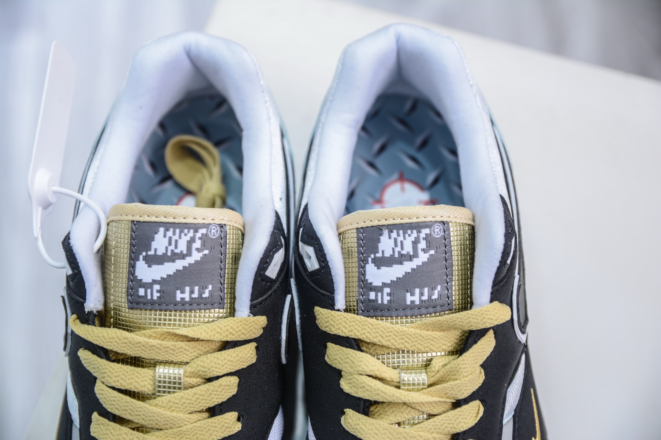 NK Air Max 1 初代复古气垫慢跑鞋 IB9898-001
