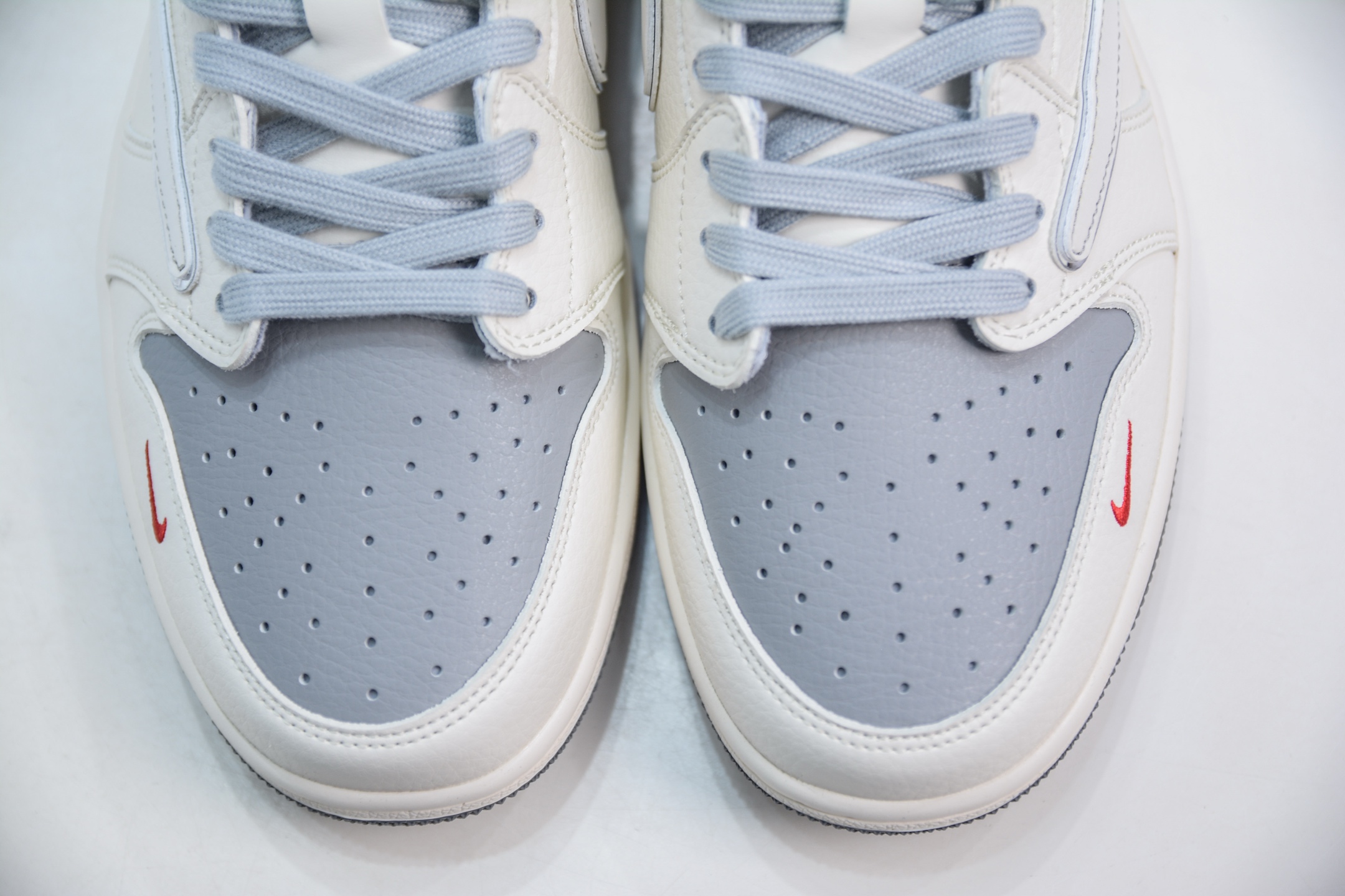 TS x Air Jordan 1 Retro Low x 暴力熊联名-卡通白灰 XS7089-527