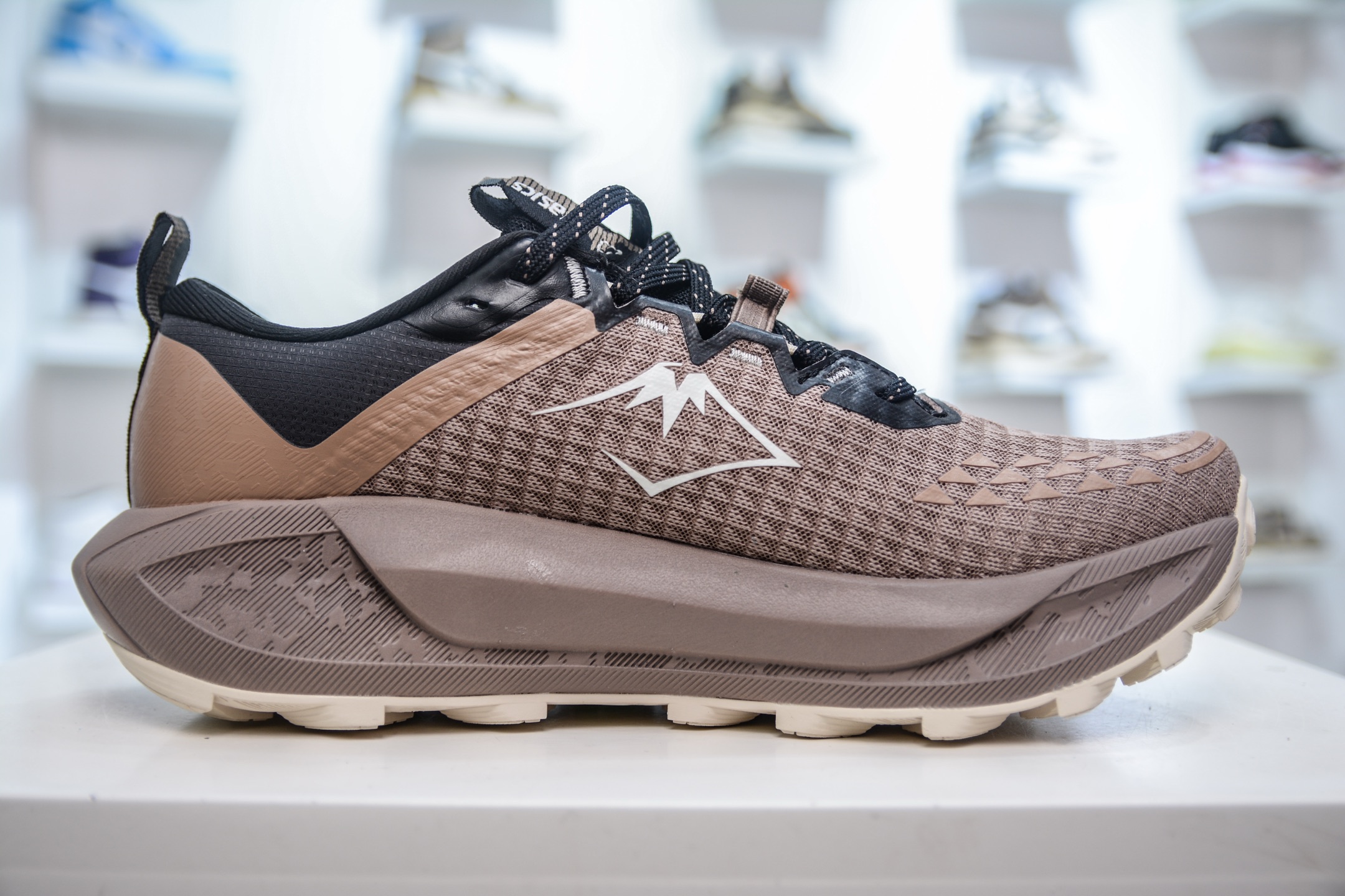Asics Gel-Trabuco 13 复古亚瑟士透气休闲鞋缓震男子耐磨跑步鞋 1011B973-020
