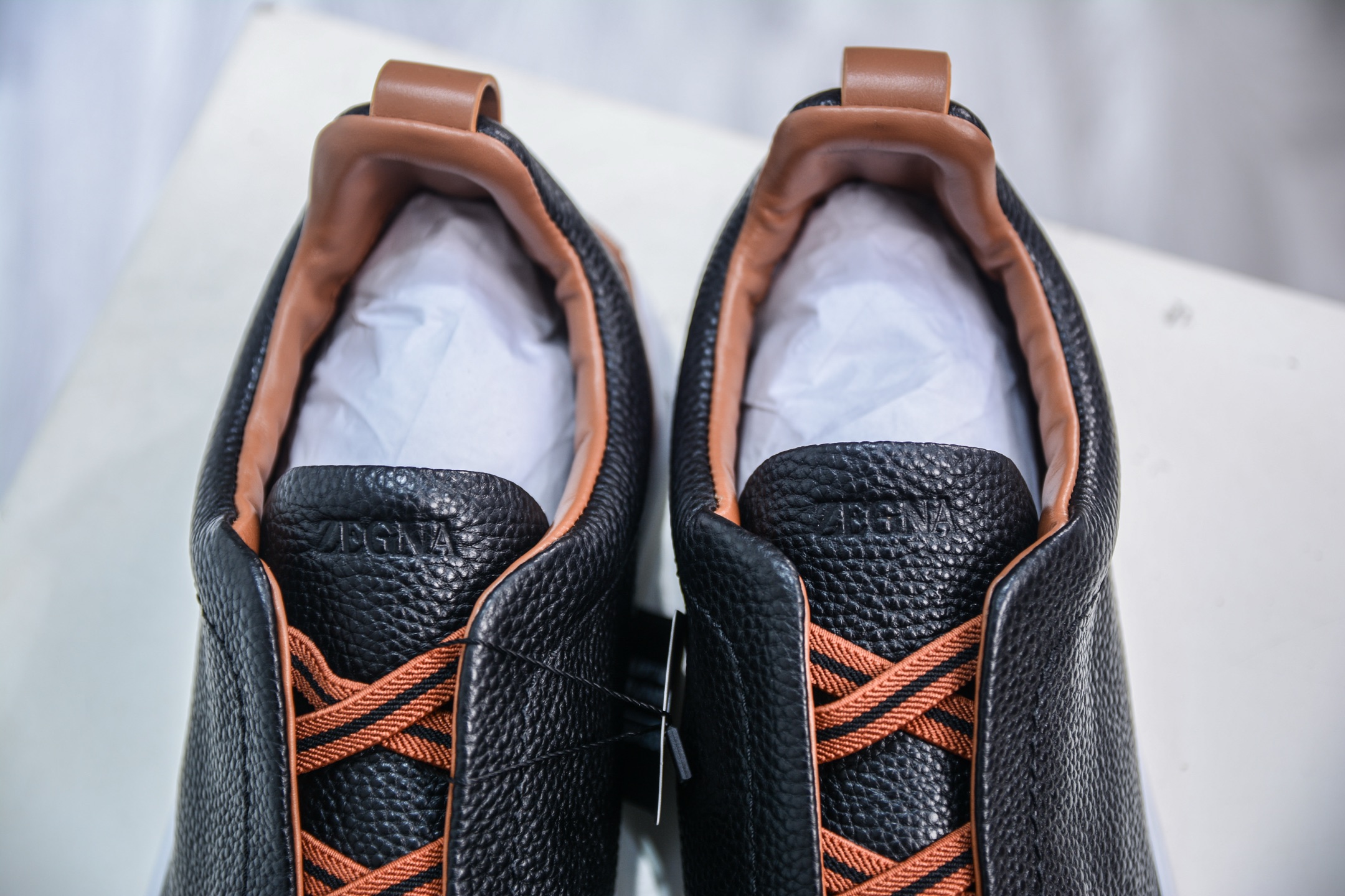 Zegna Triple Stitch 杰尼亚皮革 圆头平底 低帮低帮运动鞋