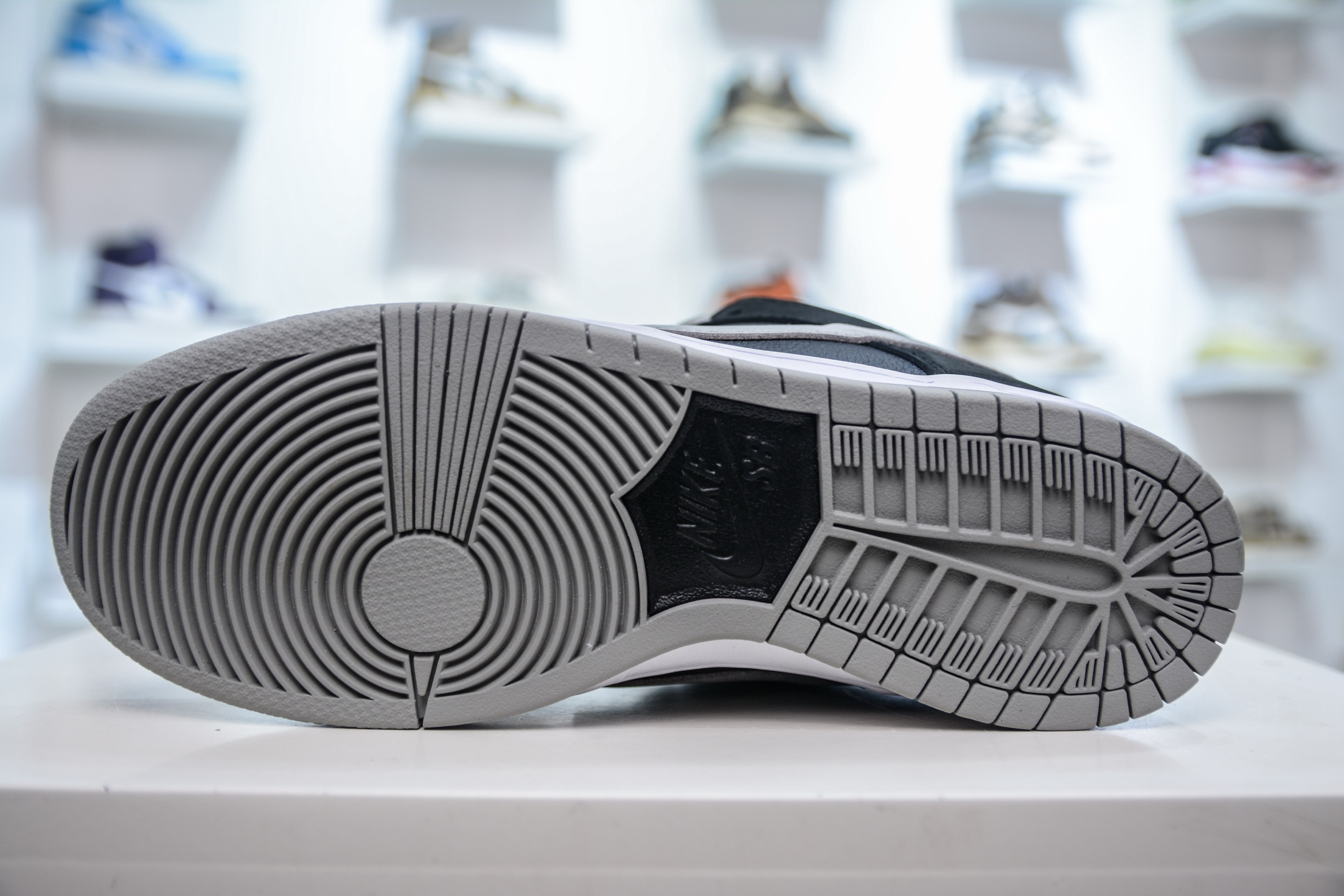 210 全码补齐 AY性价比 SB Dunk Low J-Pack ”Shadow” 影子灰 BQ6817-007