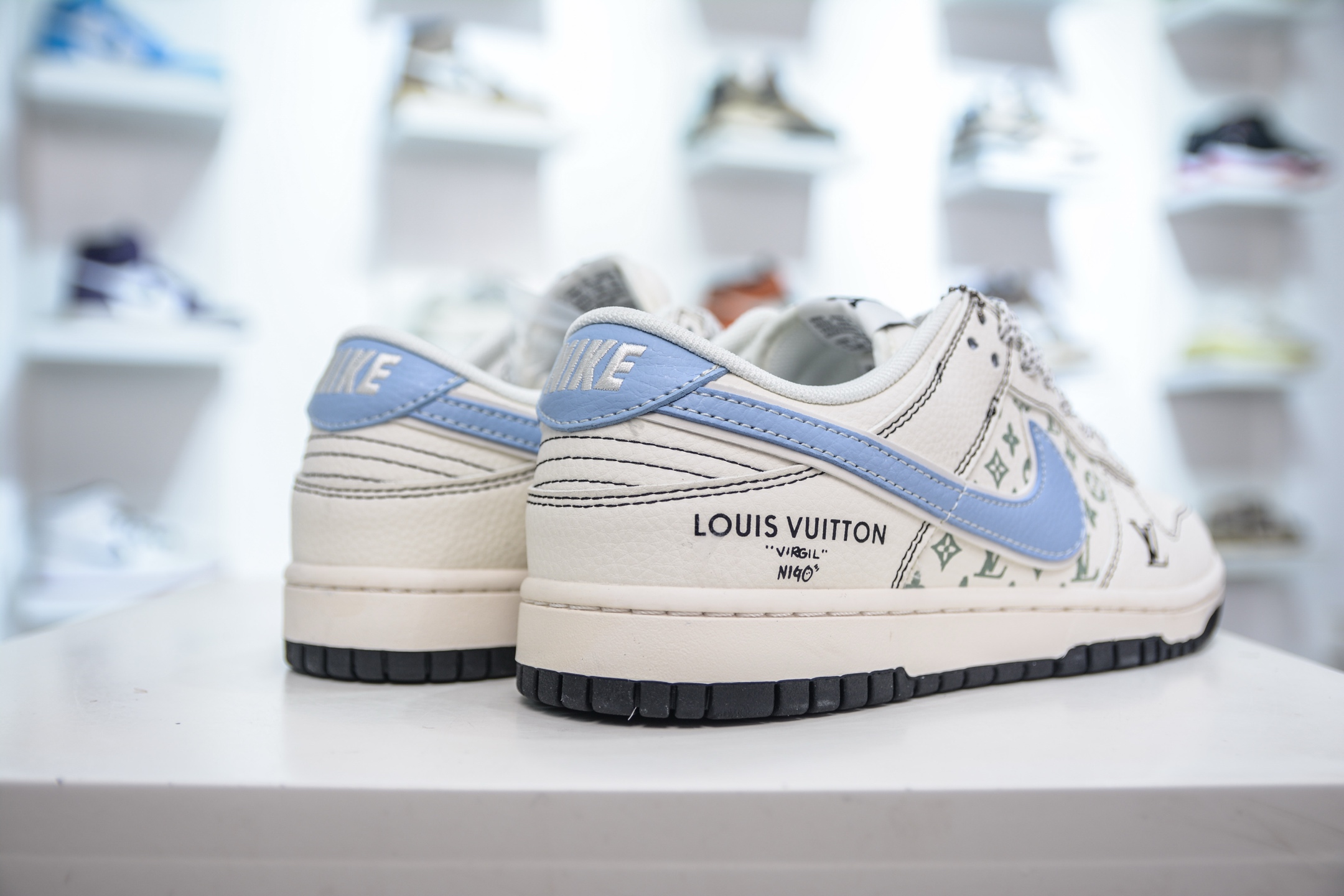 Nike SB Dunk Low x Louis Vuitton LV联名-白黑线蓝勾 XX3168-143