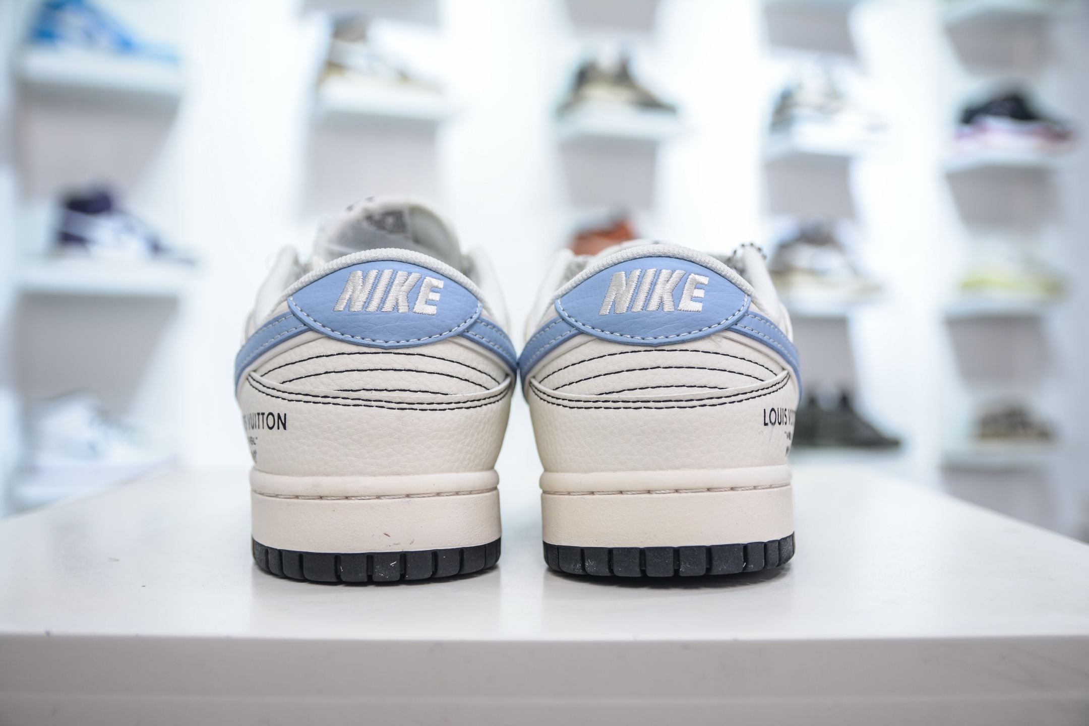 Nike SB Dunk Low x Louis Vuitton LV联名-白黑线蓝勾 XX3168-143