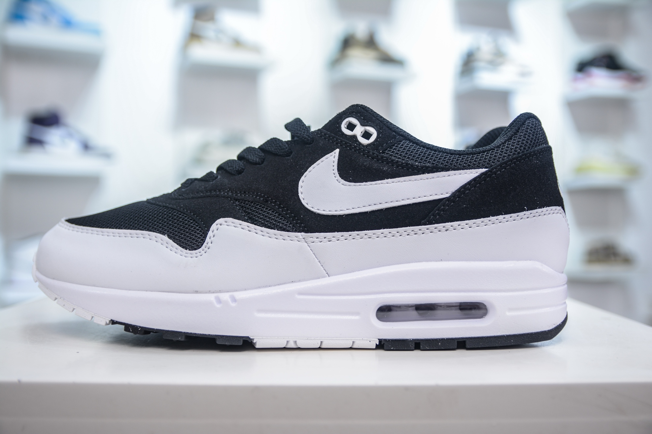 NK Air Max 1 初代复古气垫慢跑鞋 FZ5808-007