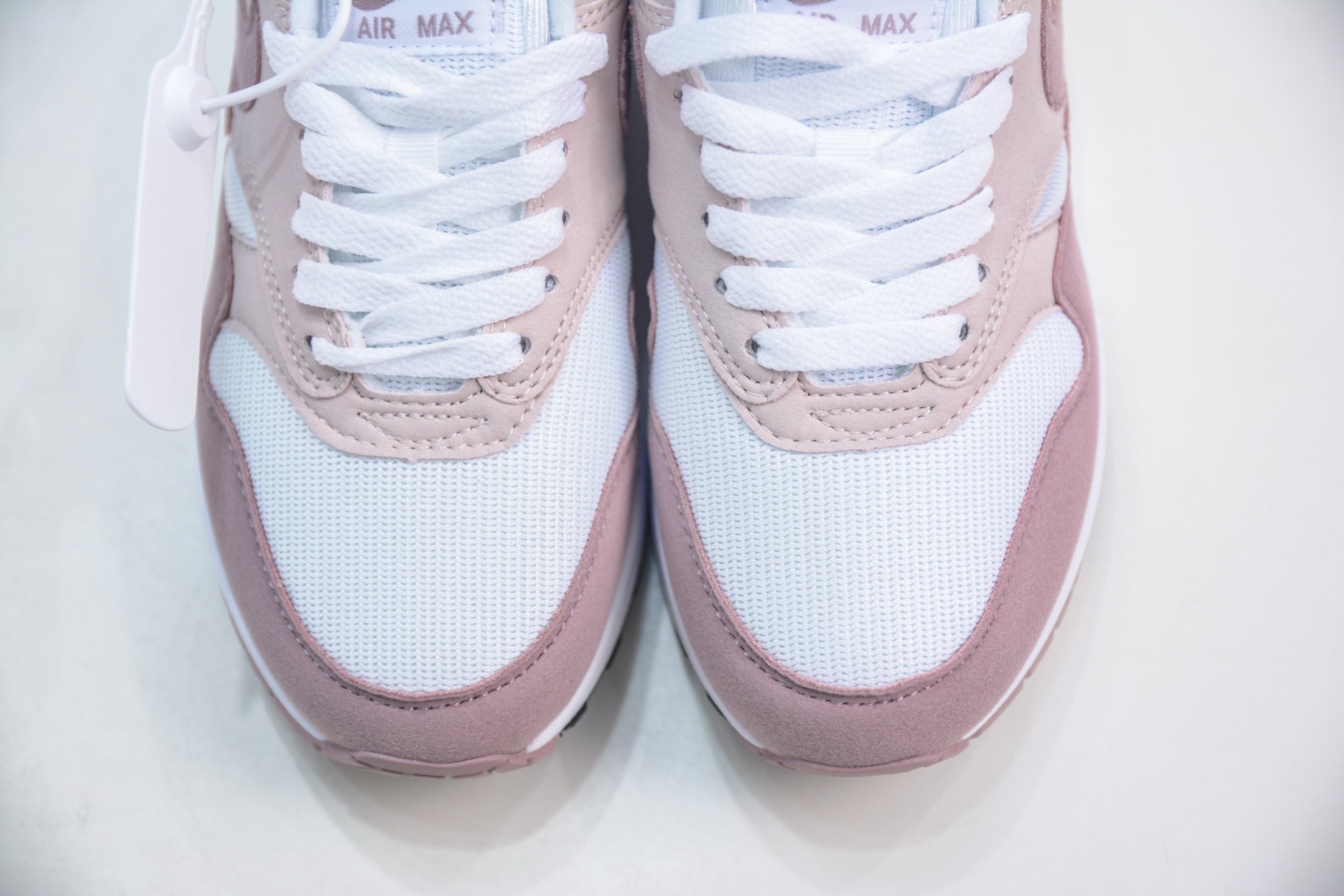 NK Air Max 1 初代复古气垫慢跑鞋 DZ2628-106