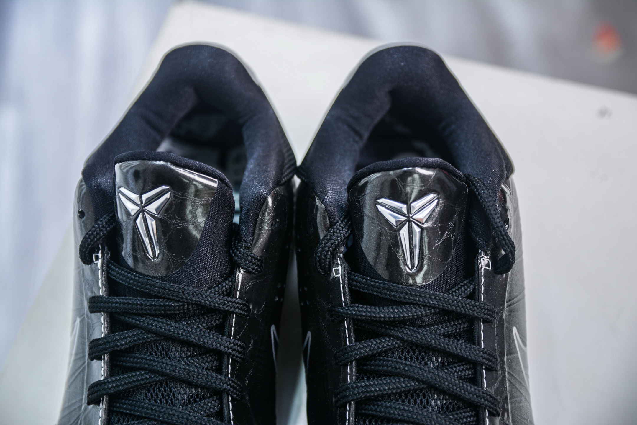 380 TOP纯原 NK Zoom Kobe 5 黑武士 Zoom Turbo气垫后掌EVA缓震 实战配置直接拉满 386430-003
