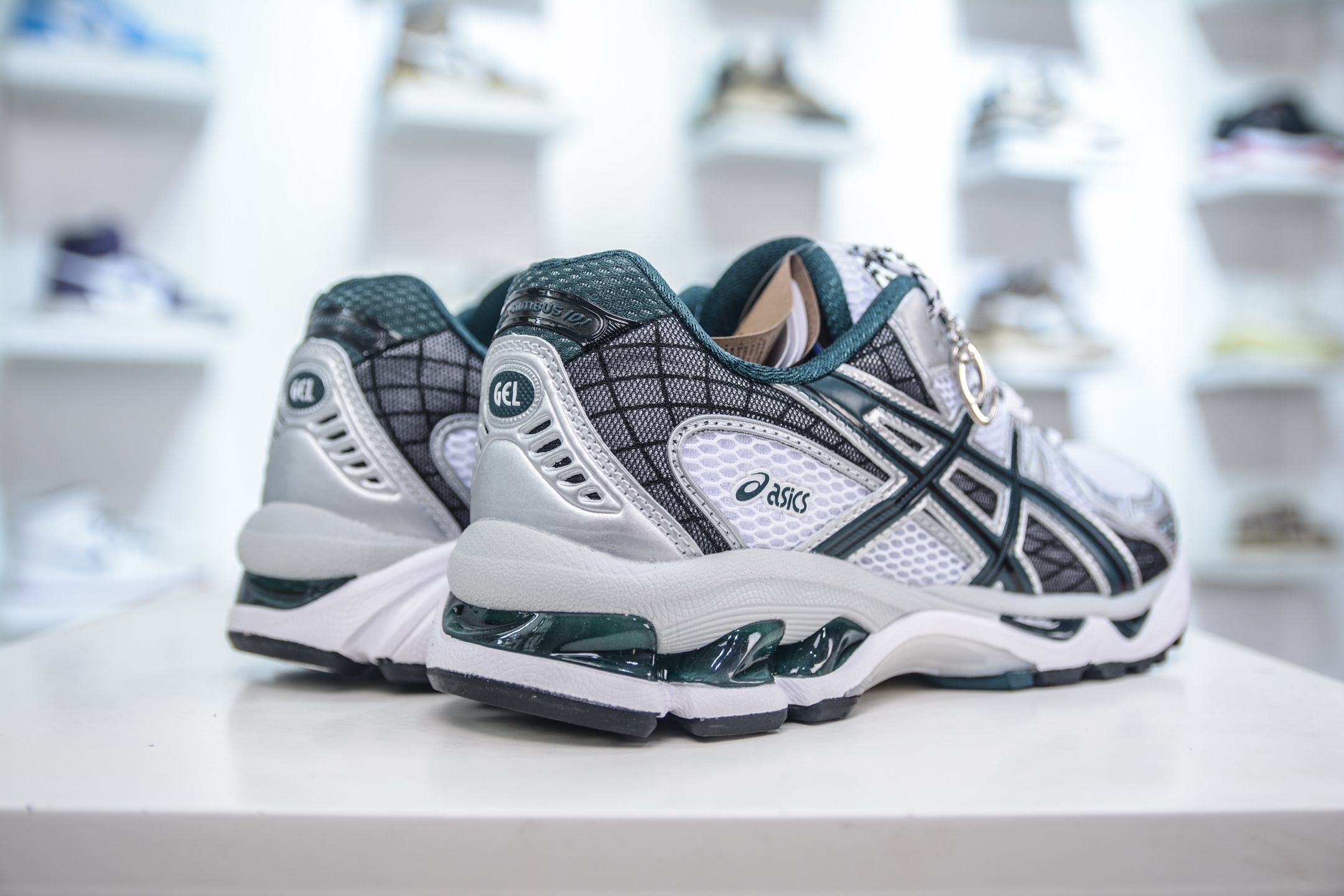 210 Asics GEL-Kahana NIMBUS 10.1 耐磨透气低帮休闲鞋 1203A543-103