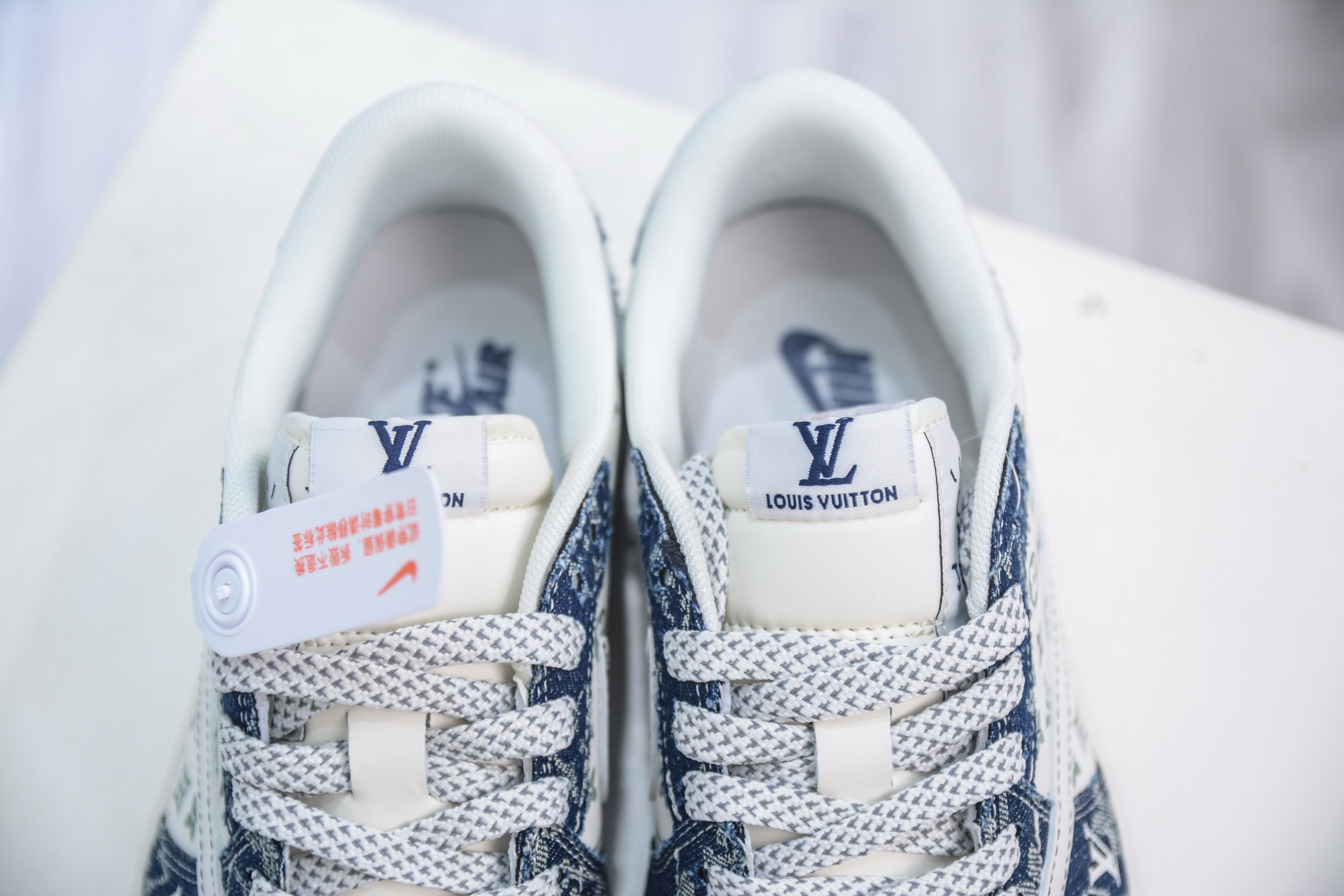 270 TS x Air Jordan x Louis Vuitton AJ1 Low 倒钩低帮LV联名-白蓝牛仔布 YX5066-326