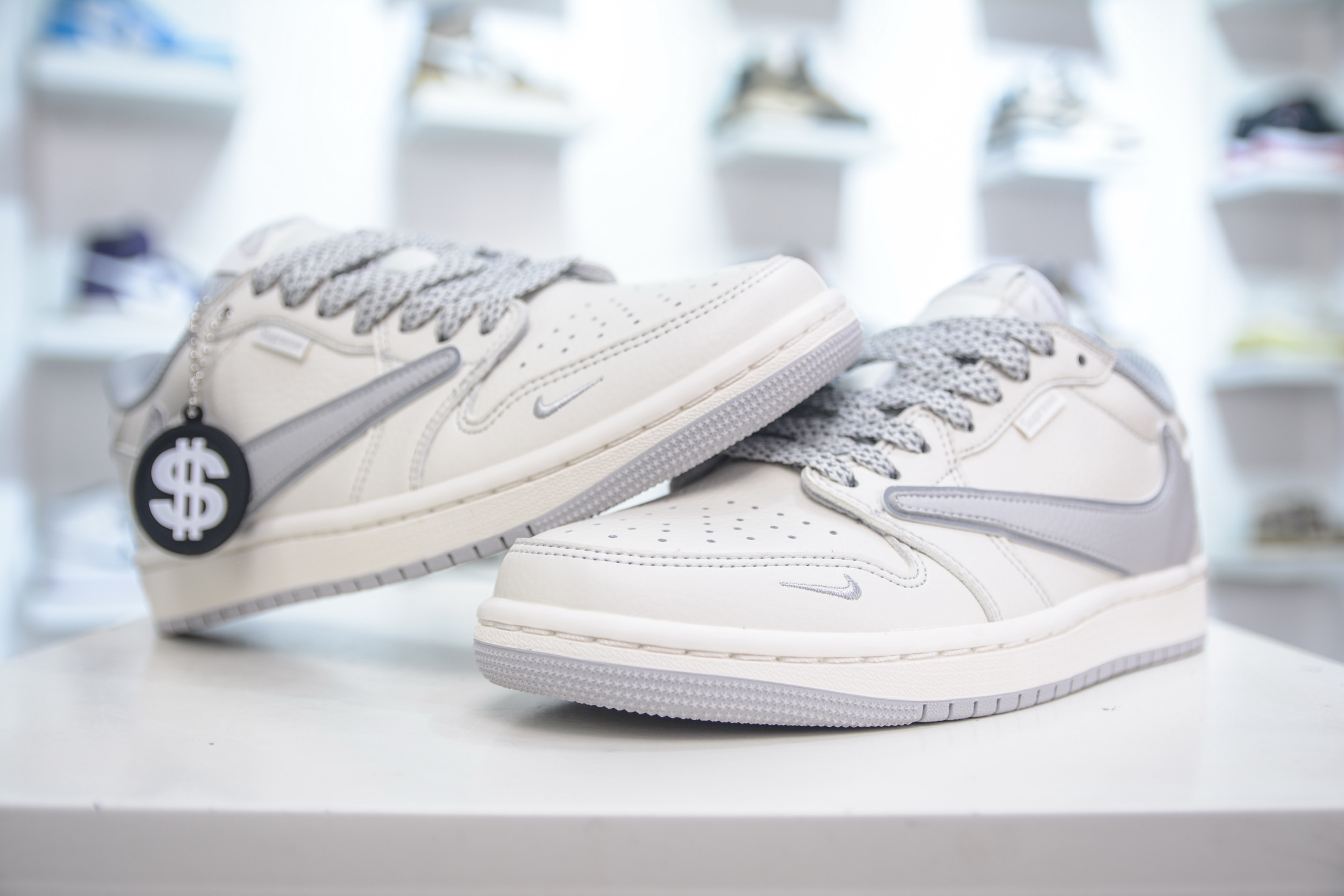 270 TS x Air Jordan x Supreme AJ1 Low 倒钩低帮联名SUP-米白灰 DH0223-322