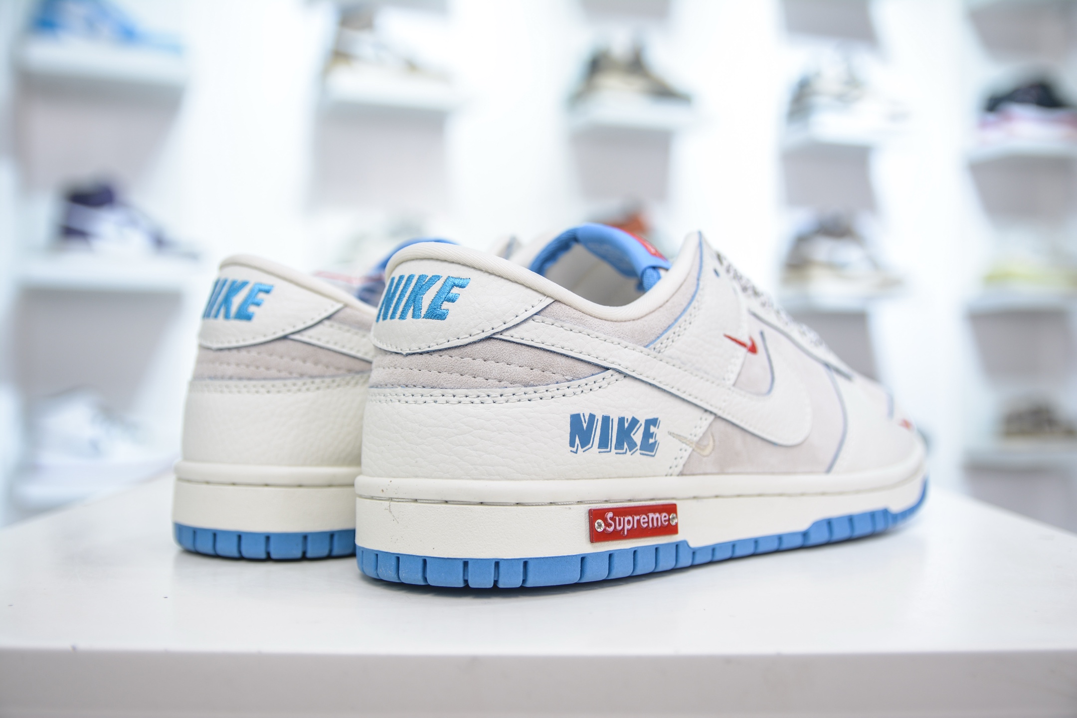 280 Nike SB Dunk Low x Supreme SUP联名-白蓝红三小钩 SC9207-411
