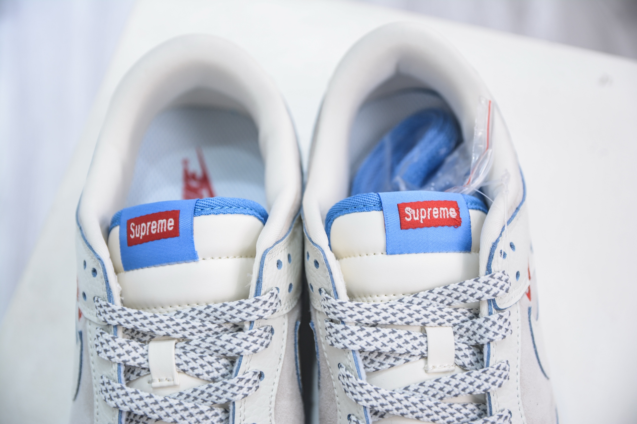 280 Nike SB Dunk Low x Supreme SUP联名-白蓝红三小钩 SC9207-411