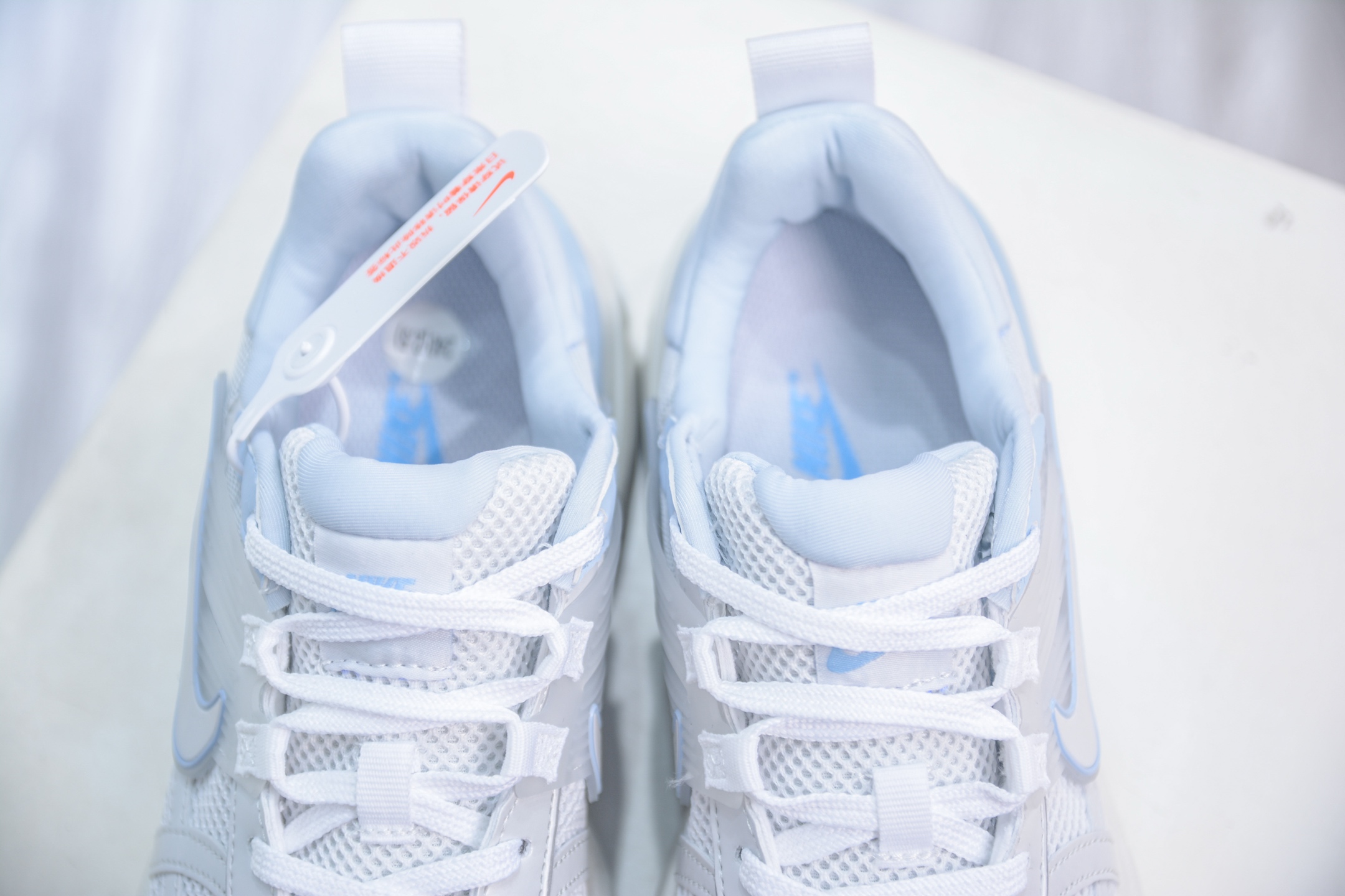 200 NIKE V2K Runtekk 充正版本减震防滑复古低帮跑步鞋 FD0736-009
