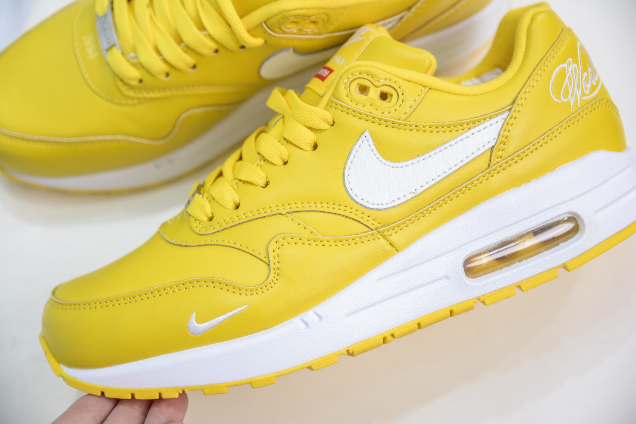 200 NK Air Max 1 初代复古气垫慢跑鞋 HF8813-700
