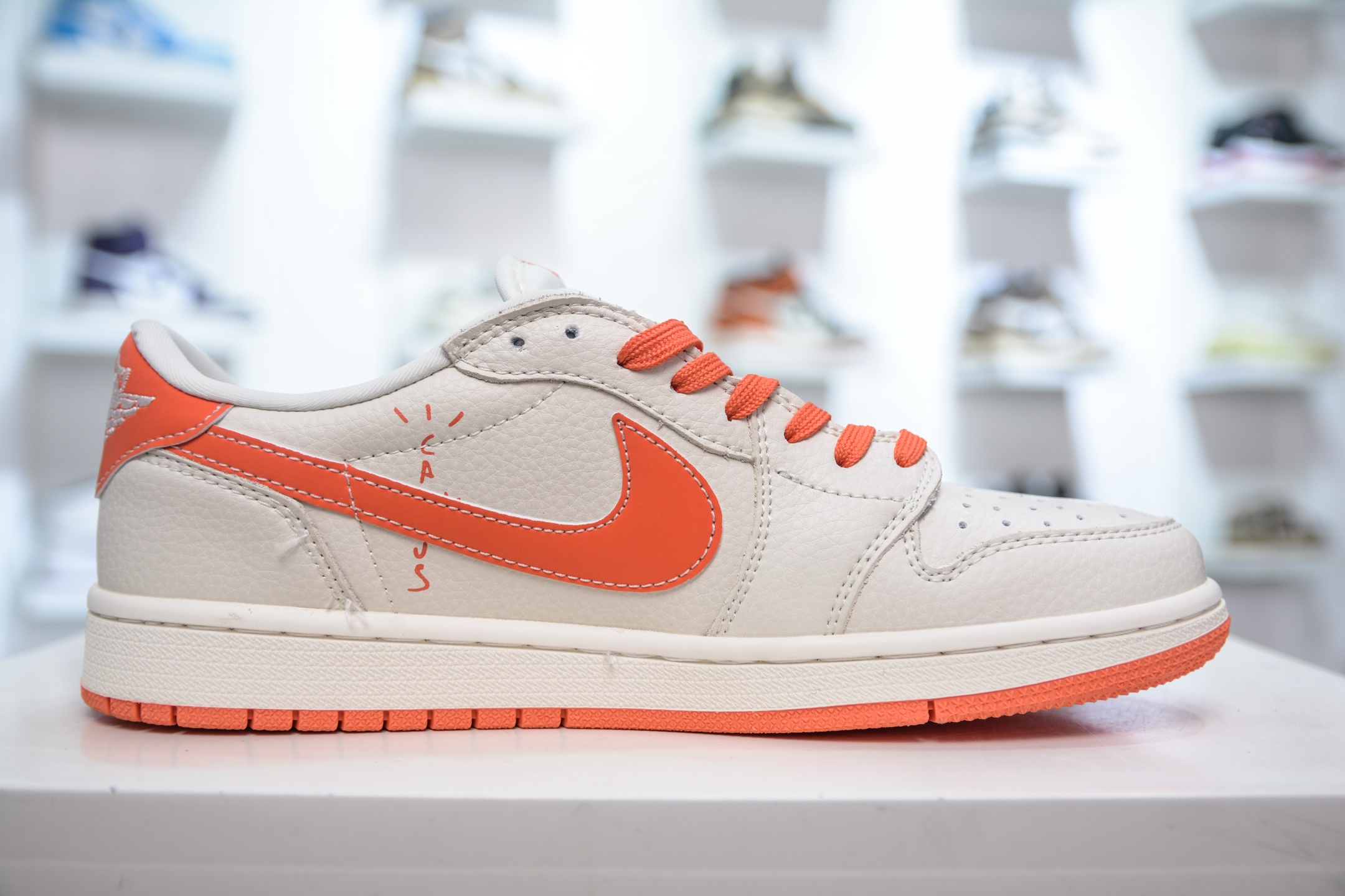 270 TS x Air Jordan x Stussy AJ1 Low 倒钩低帮联名斯图西-夏日橙 LD2025-020