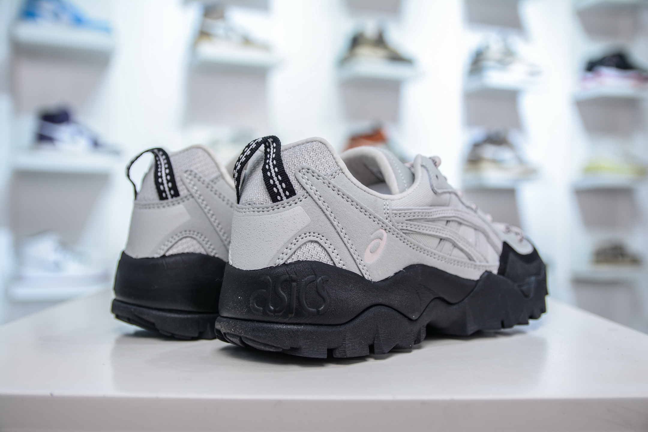 200 Asics GEL-PICKAX 亚瑟士 登山徒步 户外运动平衡减震 抗冲击支撑 防滑耐磨平衡轻便 户外功能鞋 男女同款 1203A746-021
