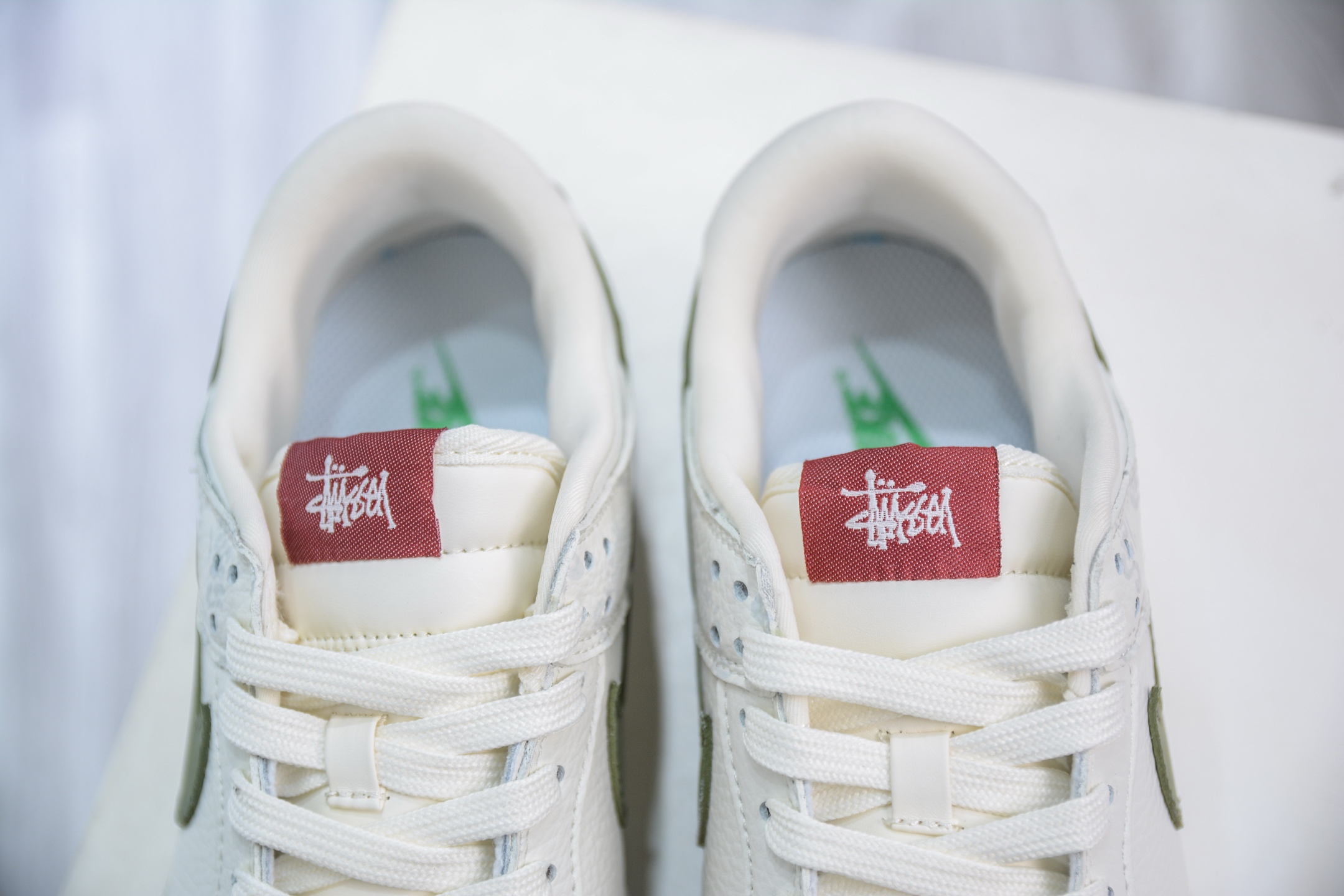 260 Nike SB Dunk Low x Stussy 斯图西联名-白绿 XY2026-156