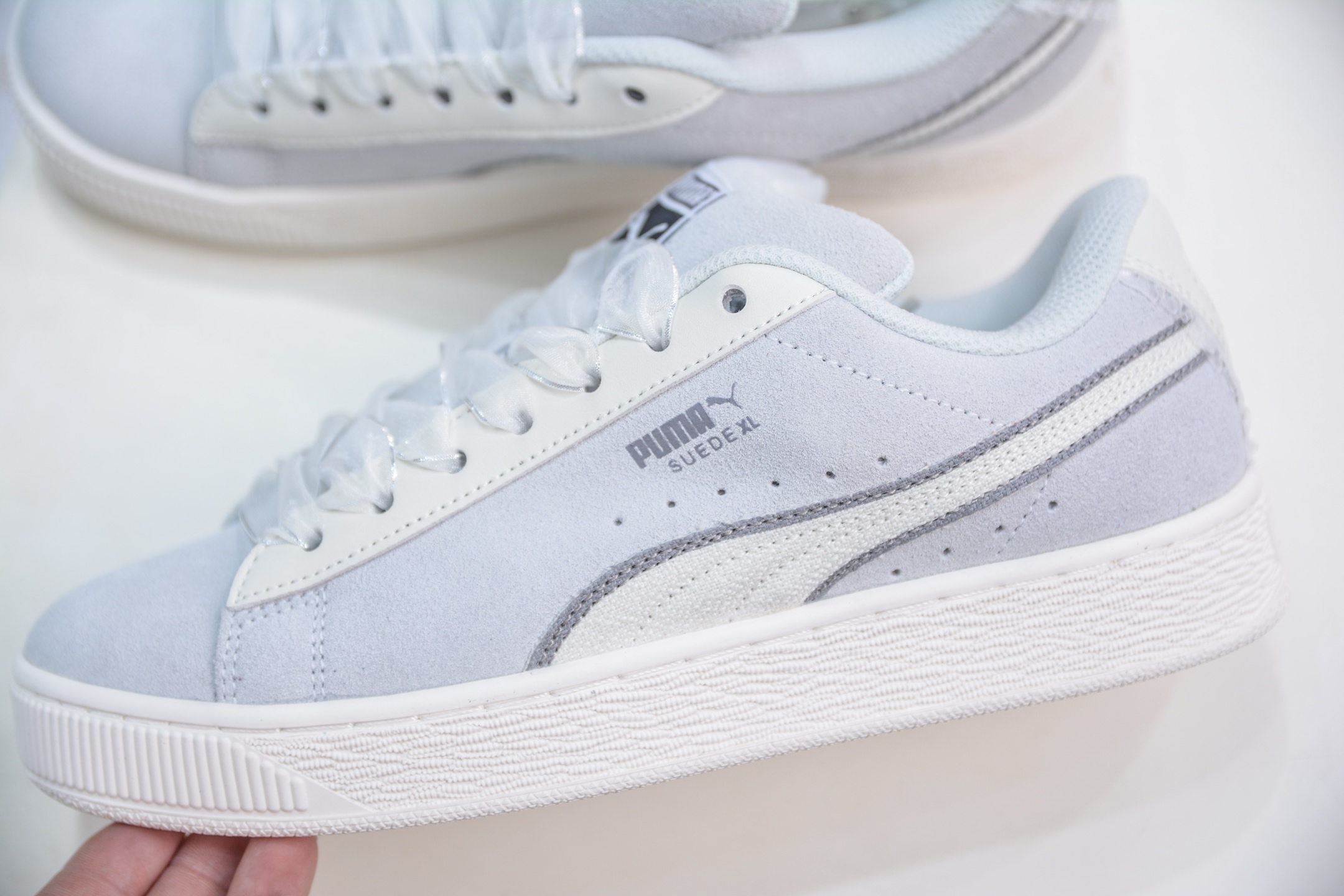  
PUMA Suede Low XLBlack Sliver 彪马经典明星系列低帮面包风复古百搭休闲运