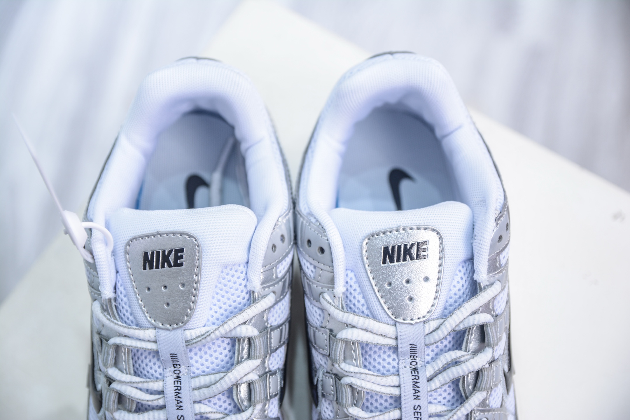 200 Nike Initiator Running 耐克INS 超火复古老爹跑鞋 CD6404-105