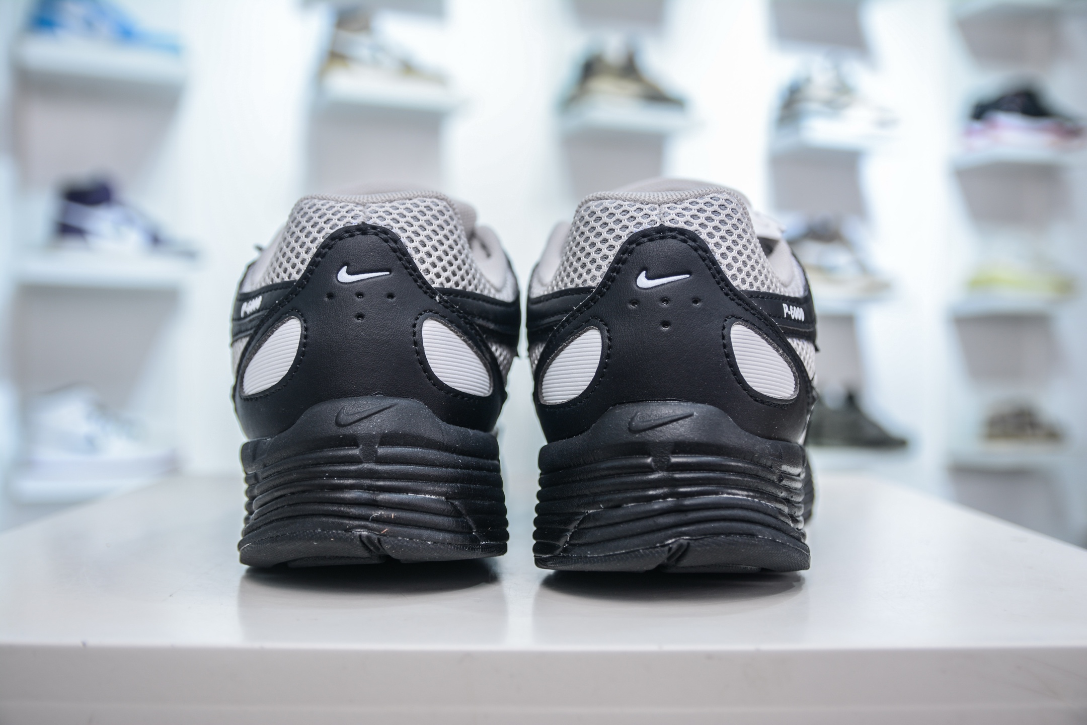200 Nike Initiator Running 耐克INS 超火复古老爹跑鞋 HJ3488-002