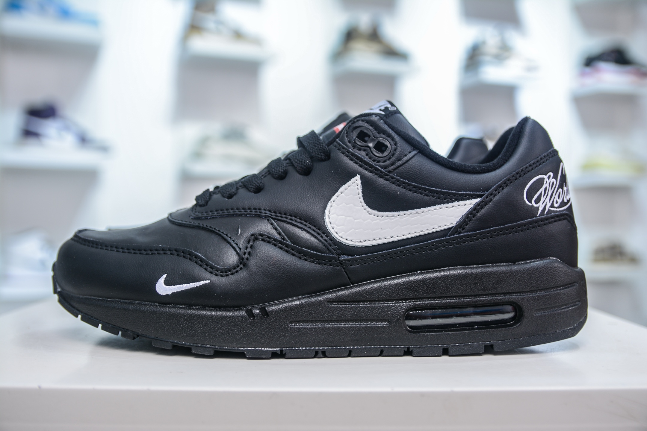 200 NK Air Max 1 初代复古气垫慢跑鞋 HF8813-001