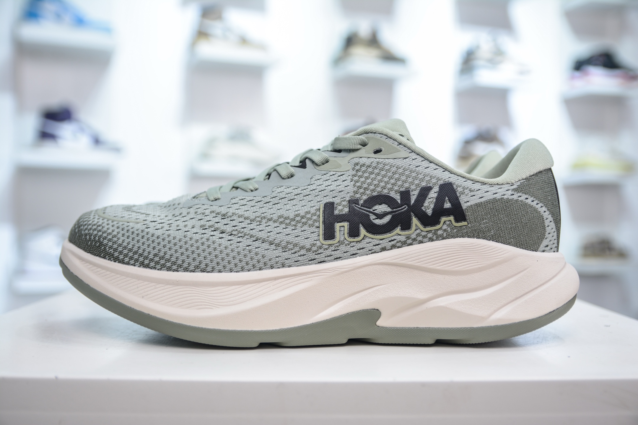 220 Hoka One One Rincon 4 林康4代公路休闲跑步鞋 1155130-FLY