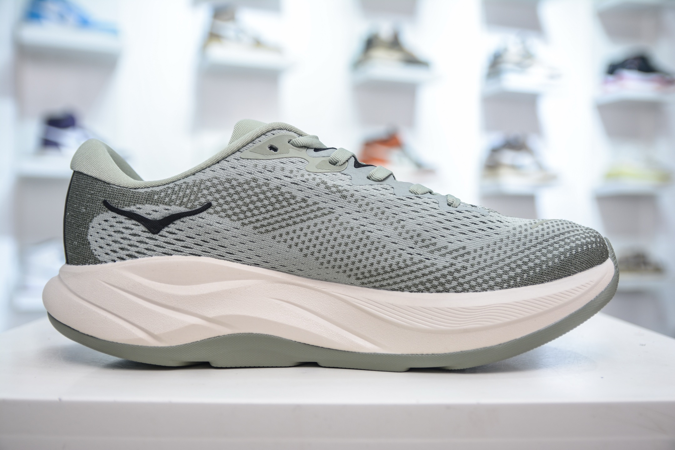 220 Hoka One One Rincon 4 林康4代公路休闲跑步鞋 1155130-FLY