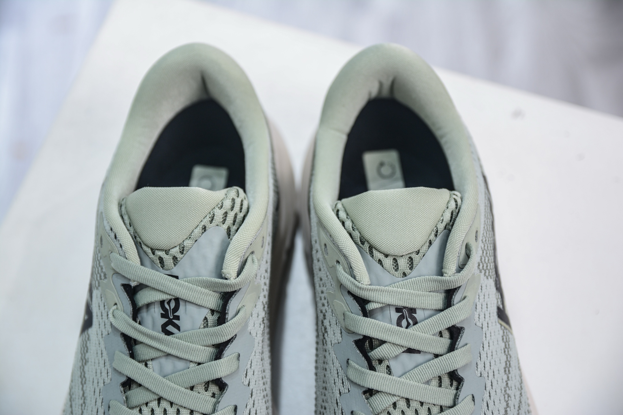 220 Hoka One One Rincon 4 林康4代公路休闲跑步鞋 1155130-FLY