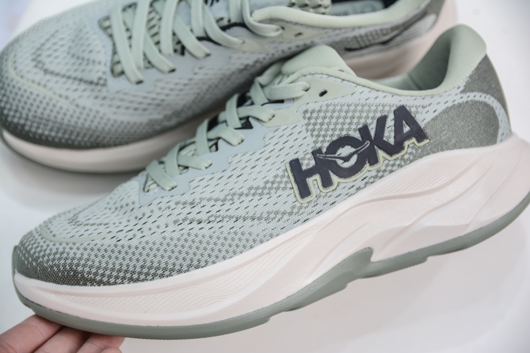 220 Hoka One One Rincon 4 林康4代公路休闲跑步鞋 1155130-FLY