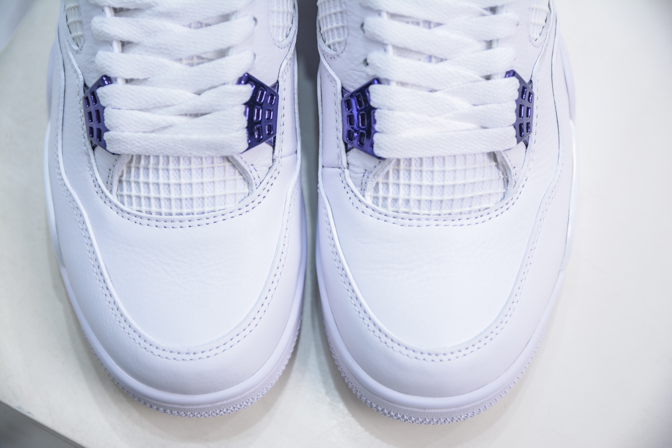  
纯原 Air Jordan AJ4 Retro 白紫 耗时多个月巨作 重金购买原楦原纸板 确保原汁原