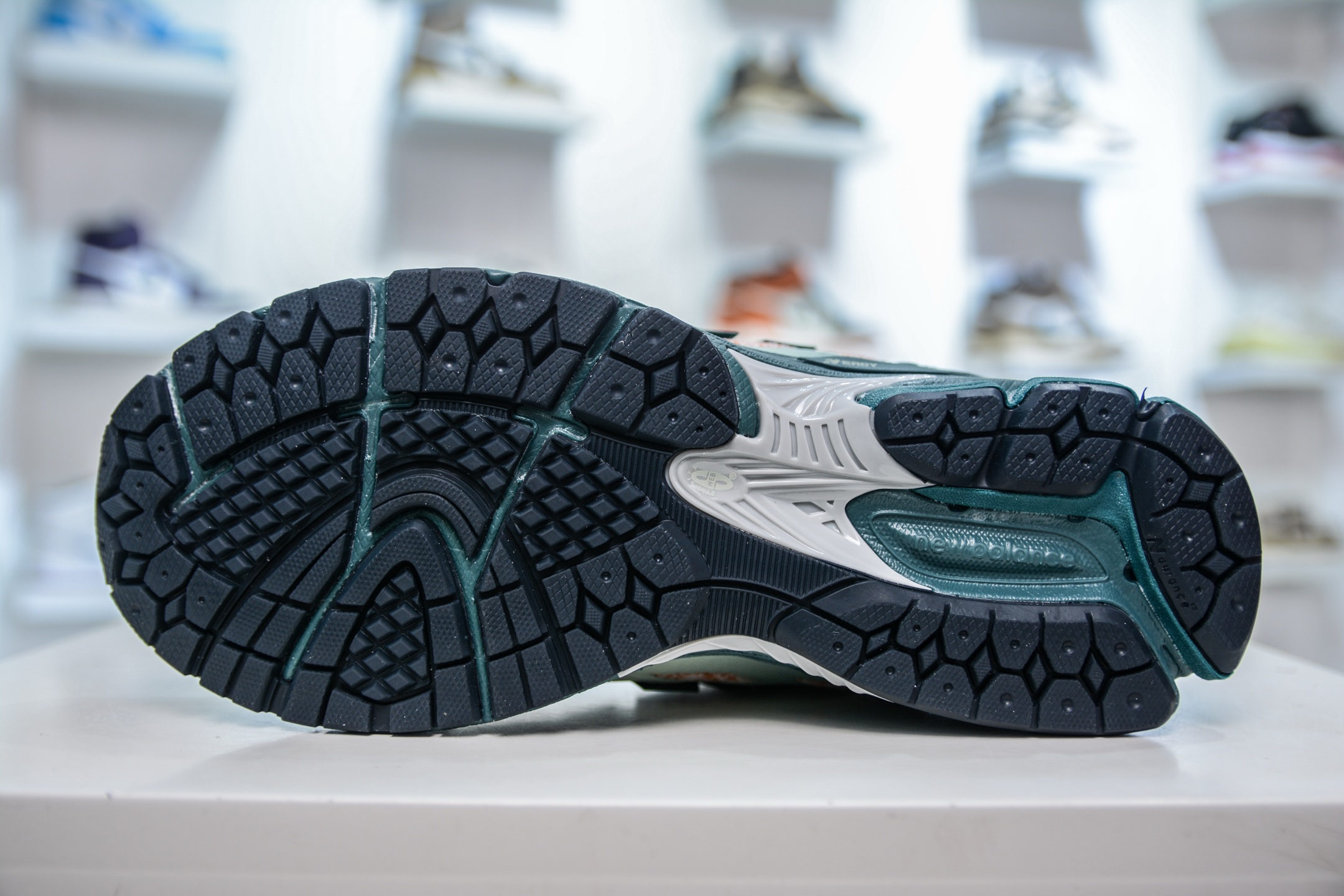 210 T版纯原 New Balance M1906R系列 复古老爹防滑耐磨低帮 跑步鞋 U1906WFB