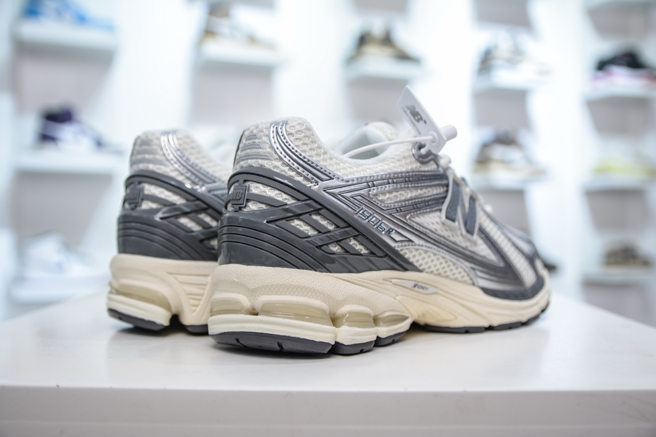 210 T版纯原 New Balance M1906R系列 复古老爹防滑耐磨低帮 跑步鞋 M1906RFS