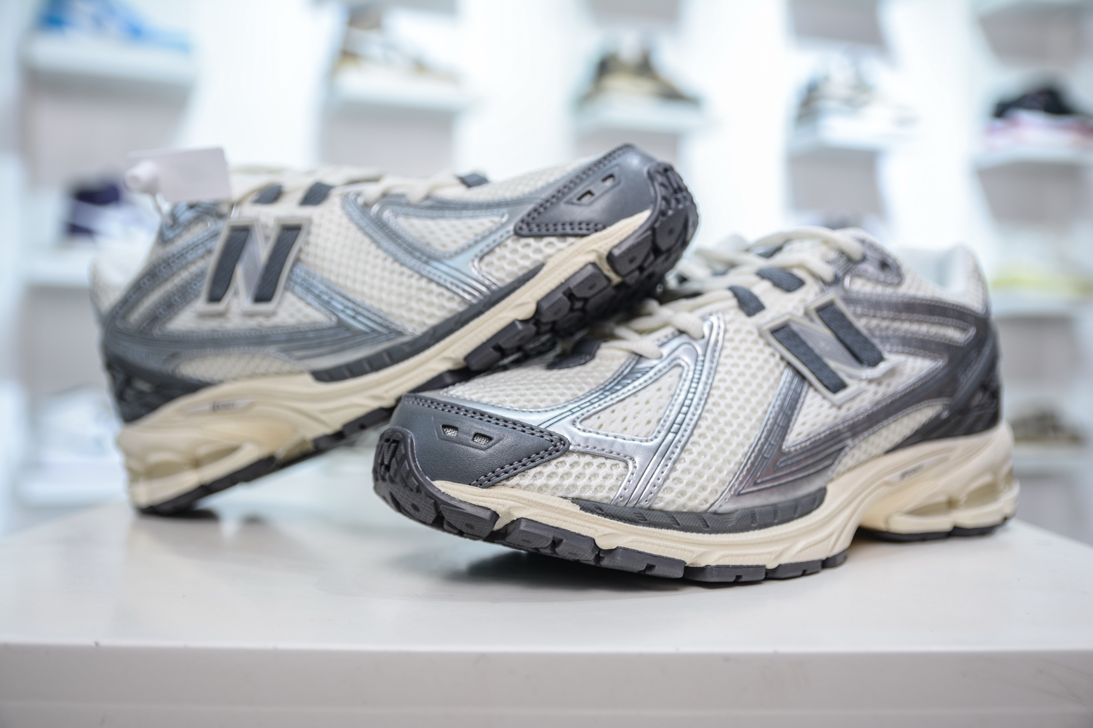 210 T版纯原 New Balance M1906R系列 复古老爹防滑耐磨低帮 跑步鞋 M1906RFS