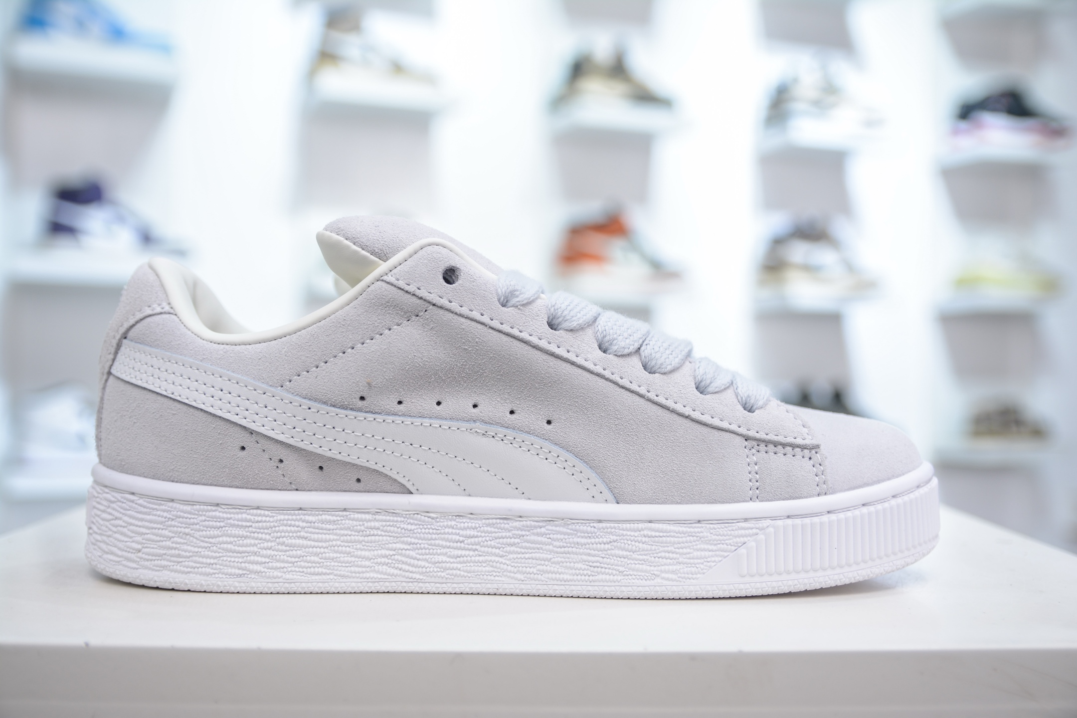 160 PUMA Suede Low XL”Black Sliver” 彪马经典明星系列低帮面包风复古百搭休闲运动板鞋 395205-22