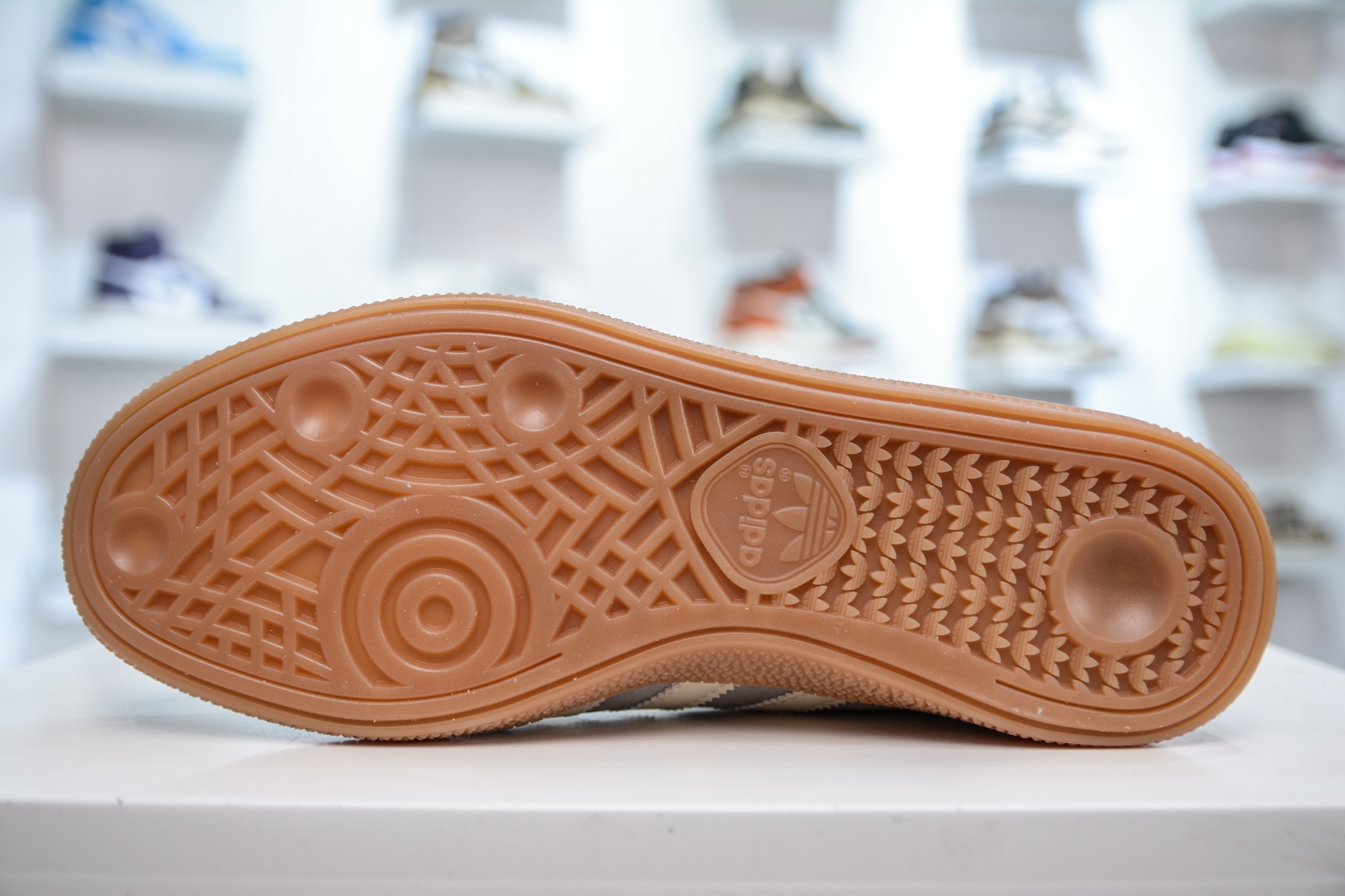 150 AD Originals Handball SPZL 手球运动员系列百搭休闲运动板鞋 IF7086