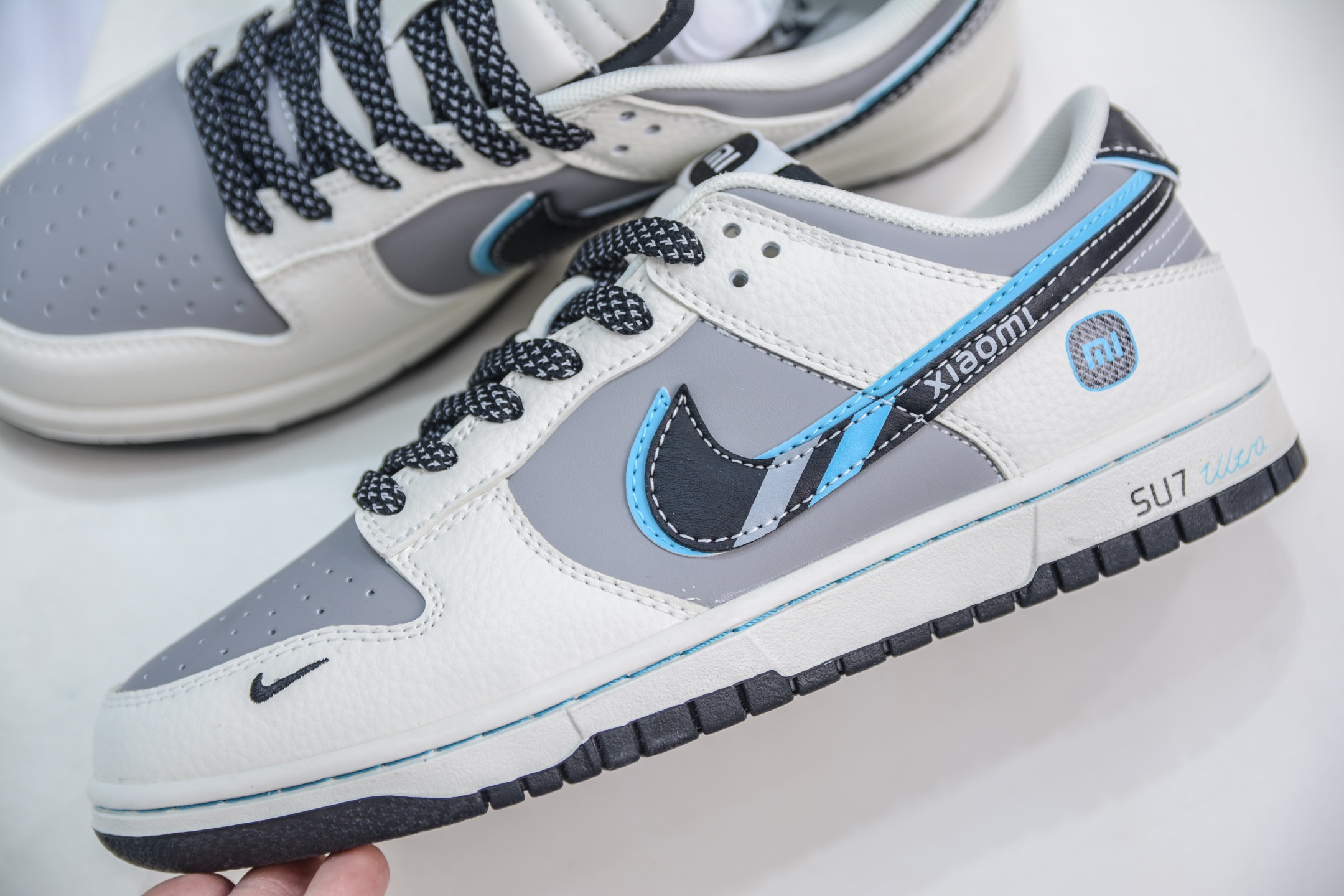 Nike Dunk Low Xiaomi SU7 Ultra Custom Sneakers - Limited Edition 7 i1747247327897 8920 0 6