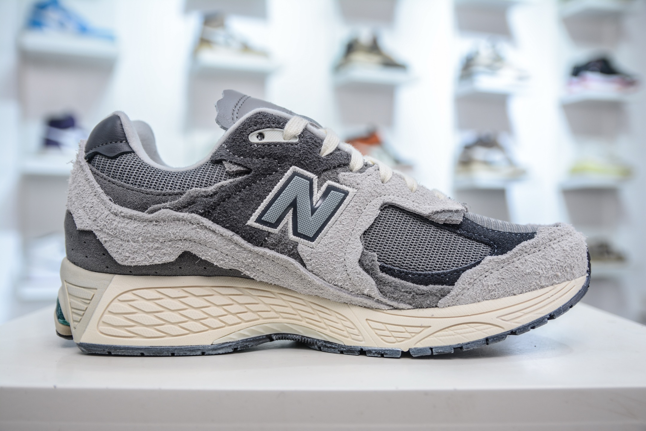 G版纯原 New Balance NB 2002R 云雨灰 M2002RDA