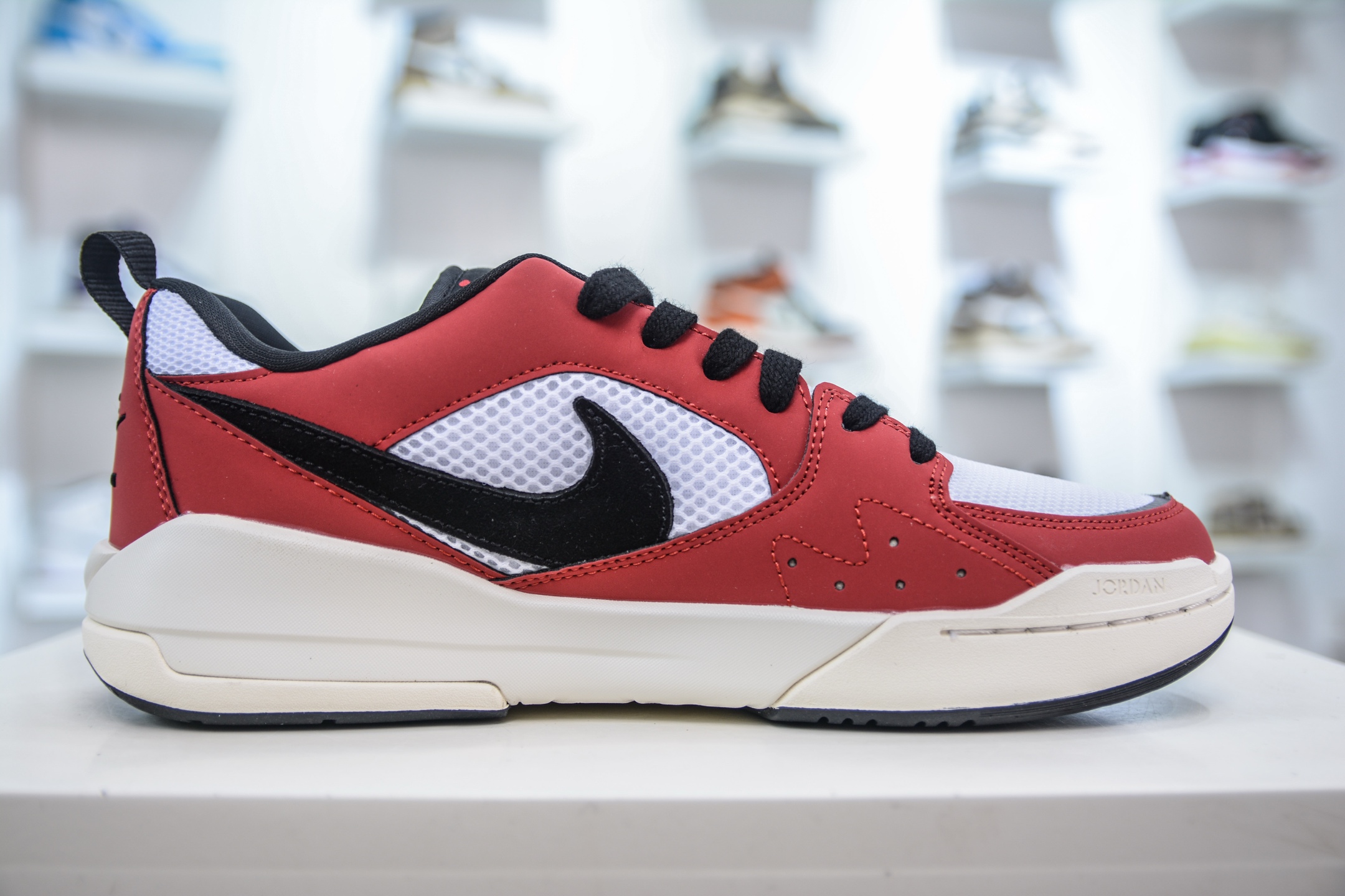 Nike Air Jordan CMFT ERA Retro Sneakers - Premium Comfort & Style 3 i1747327995268 3210 0 2