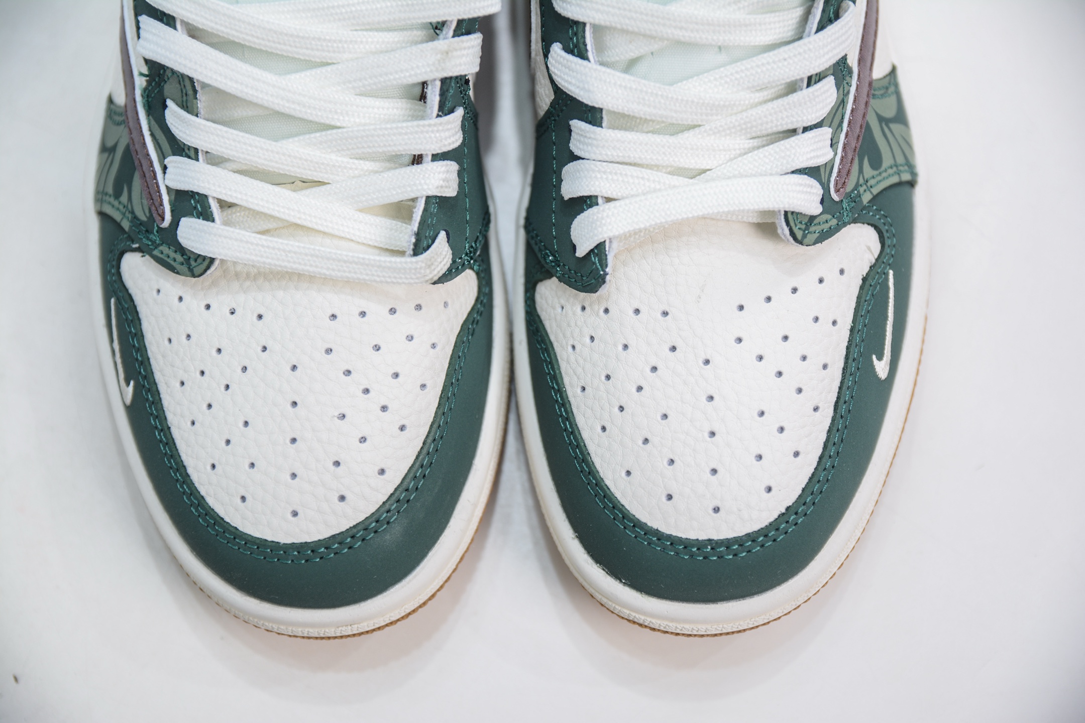 TS x Air Jordan x Chrome Hearts Air Jordan 1 Low - White Green Brown 9 i1747328169663 869 0 8