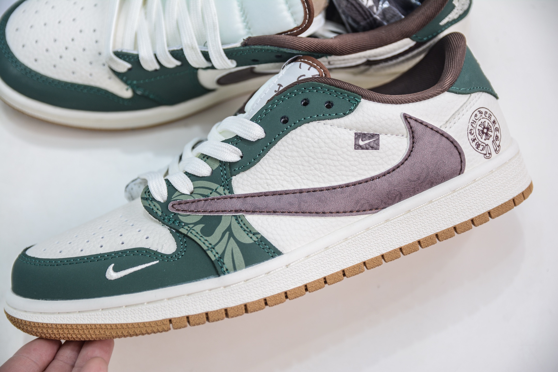 TS x Air Jordan x Chrome Hearts Air Jordan 1 Low - White Green Brown 7 i1747328169762 225 0 6