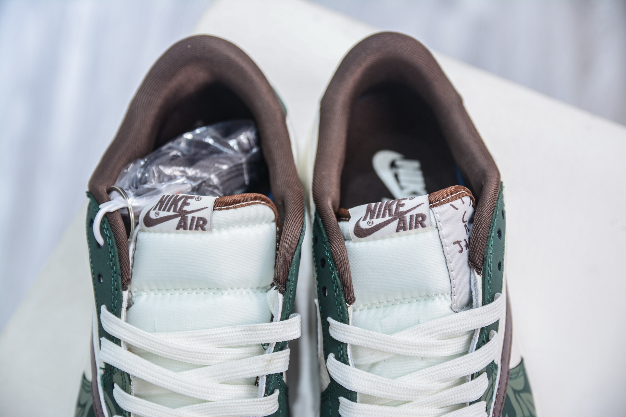 TS x Air Jordan x Chrome Hearts Air Jordan 1 Low - White Green Brown 8 i1747328170880 9498 0 7