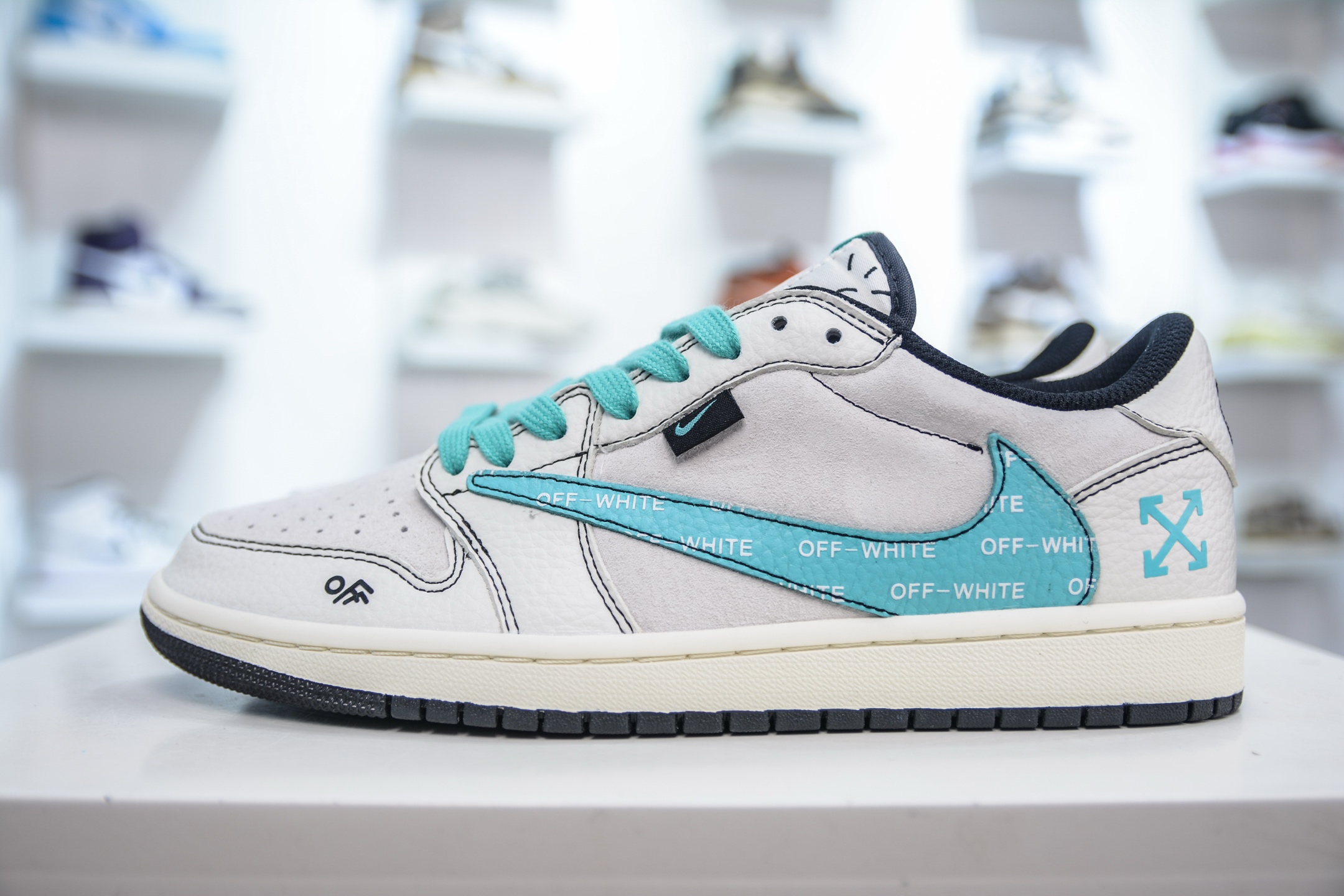 270 TS x Air Jordan x OFF-WHITE AJ1 Low 倒钩低帮OW联名 XZ5749-005