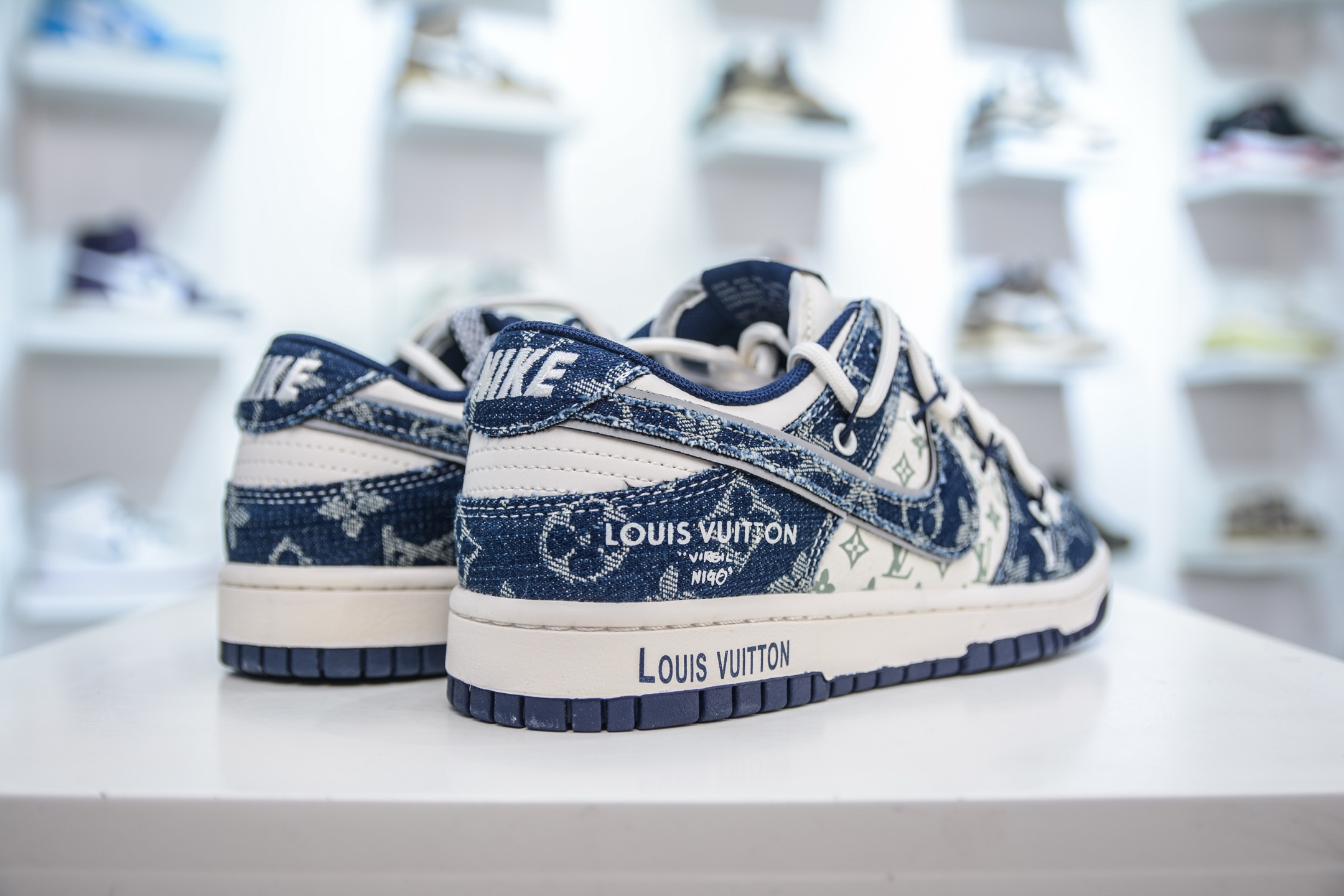 300 Nike SB Dunk Low x Louis Vuitton LV联名-白蓝牛仔绑带 YX5066-321