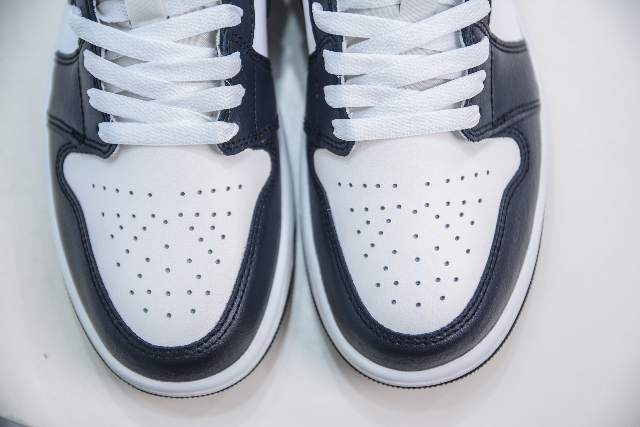 Air Jordan 1 Low White Black Sesame - Iconic Style, Unmatched Comfort 9 i1747329253433 2295 0 8