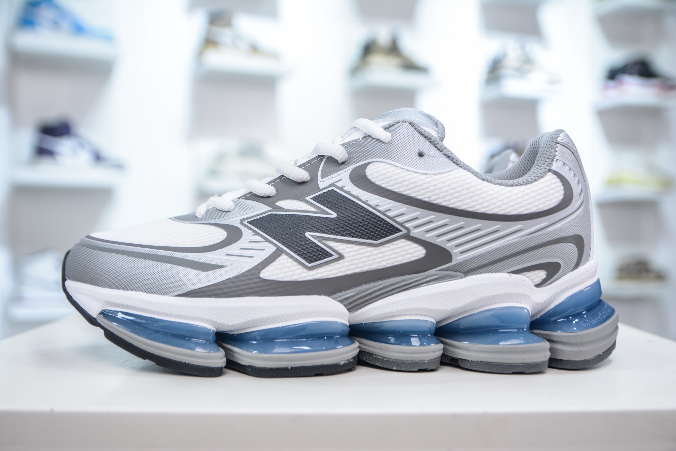 New Balance 2000 Running Shoes - Comfort, Style, and Performance All in One 1 i1747329854982 2146 0 0