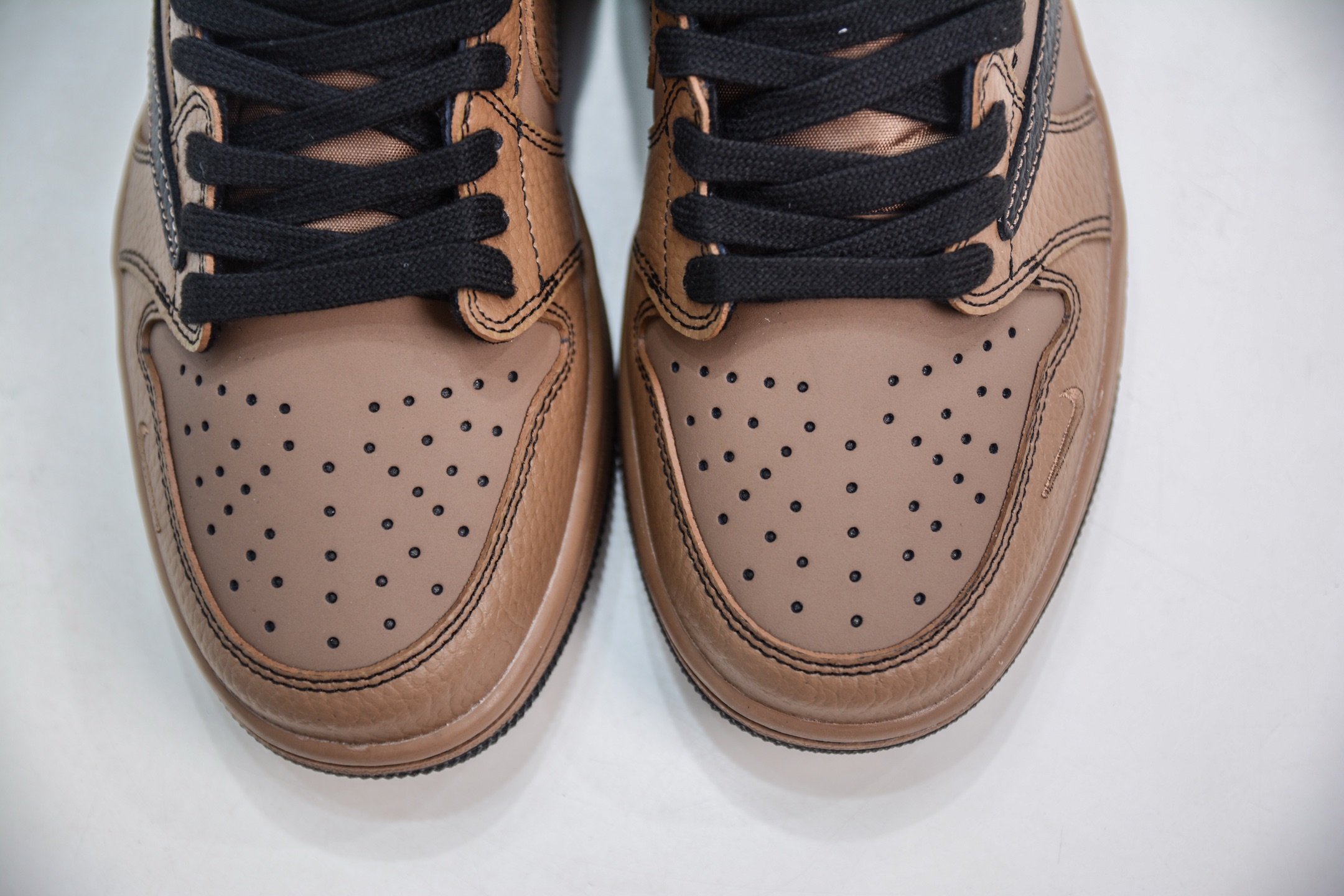 The North Face x Travis Scott Air Jordan 1 Low - Brown Black 10 i1747495313107 216 0 8