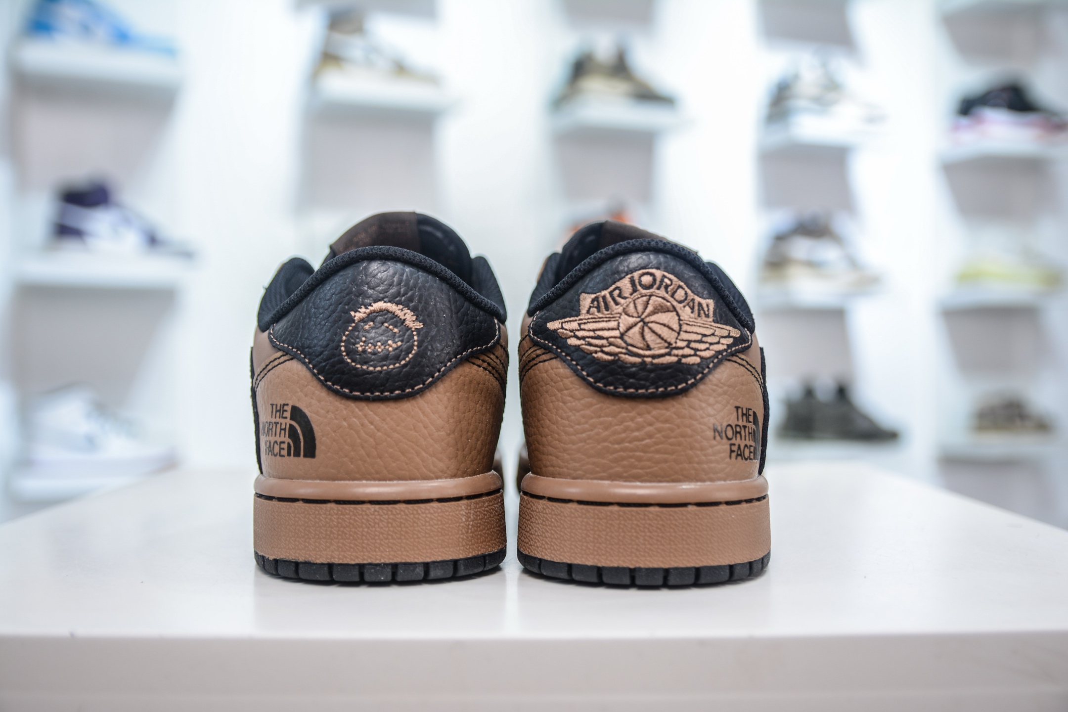 The North Face x Travis Scott Air Jordan 1 Low - Brown Black 3 i1747495320761 8697 0 1