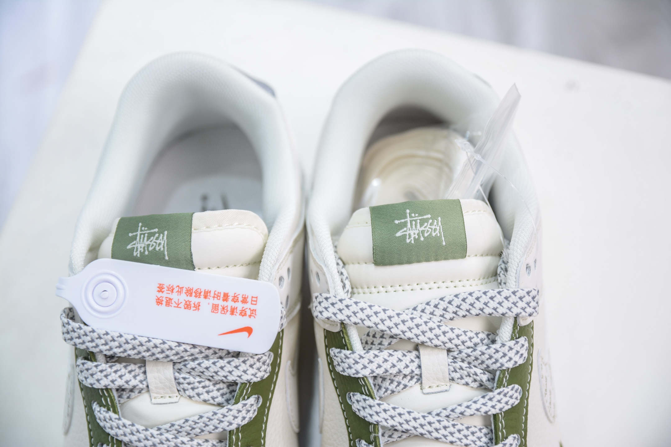 280 Nike SB Dunk Low x Stussy 斯图西联名-白绿 XS6089-592