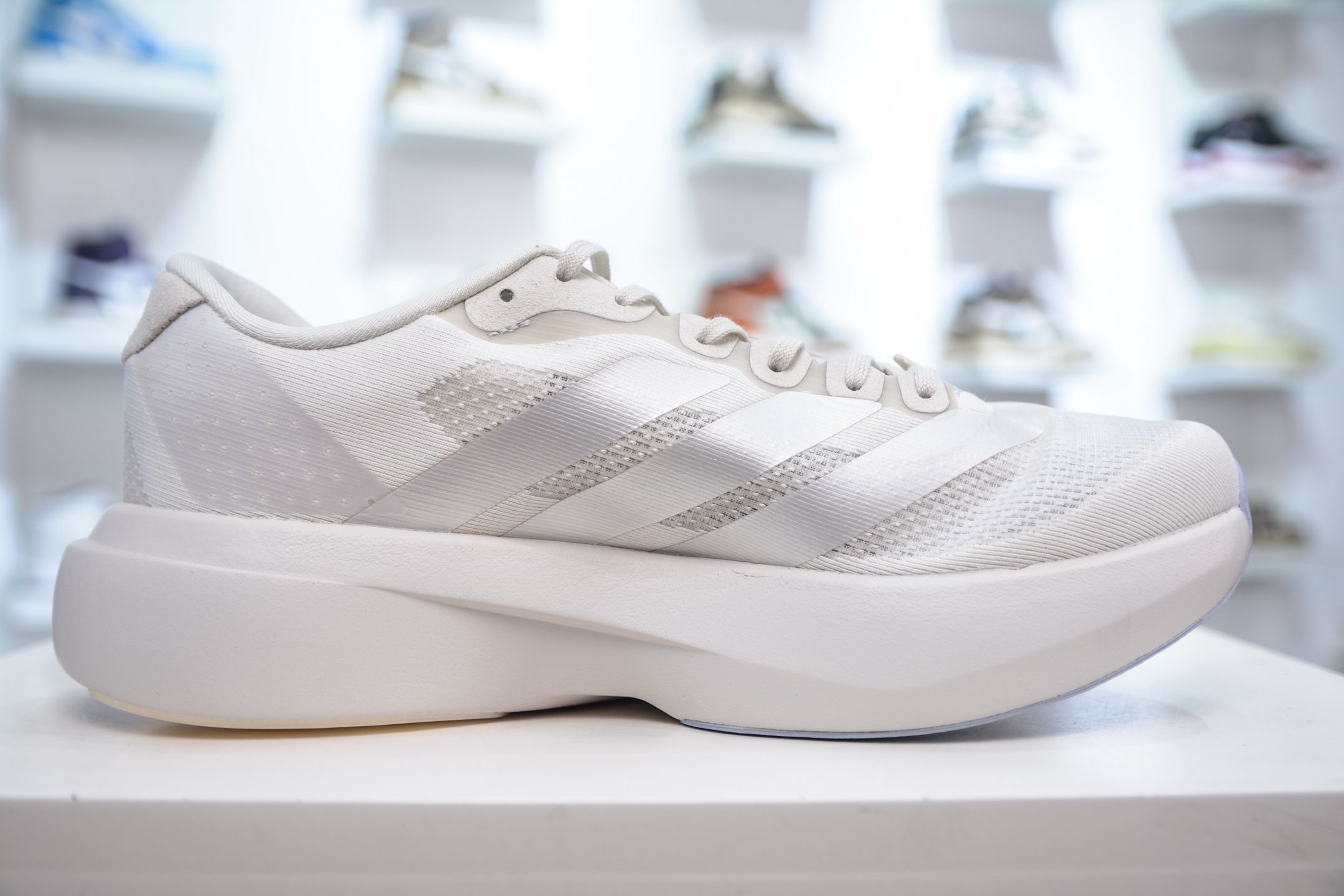 200 AD Adizero Evo SL 阿迪超轻透气缓震跑鞋 JR3419