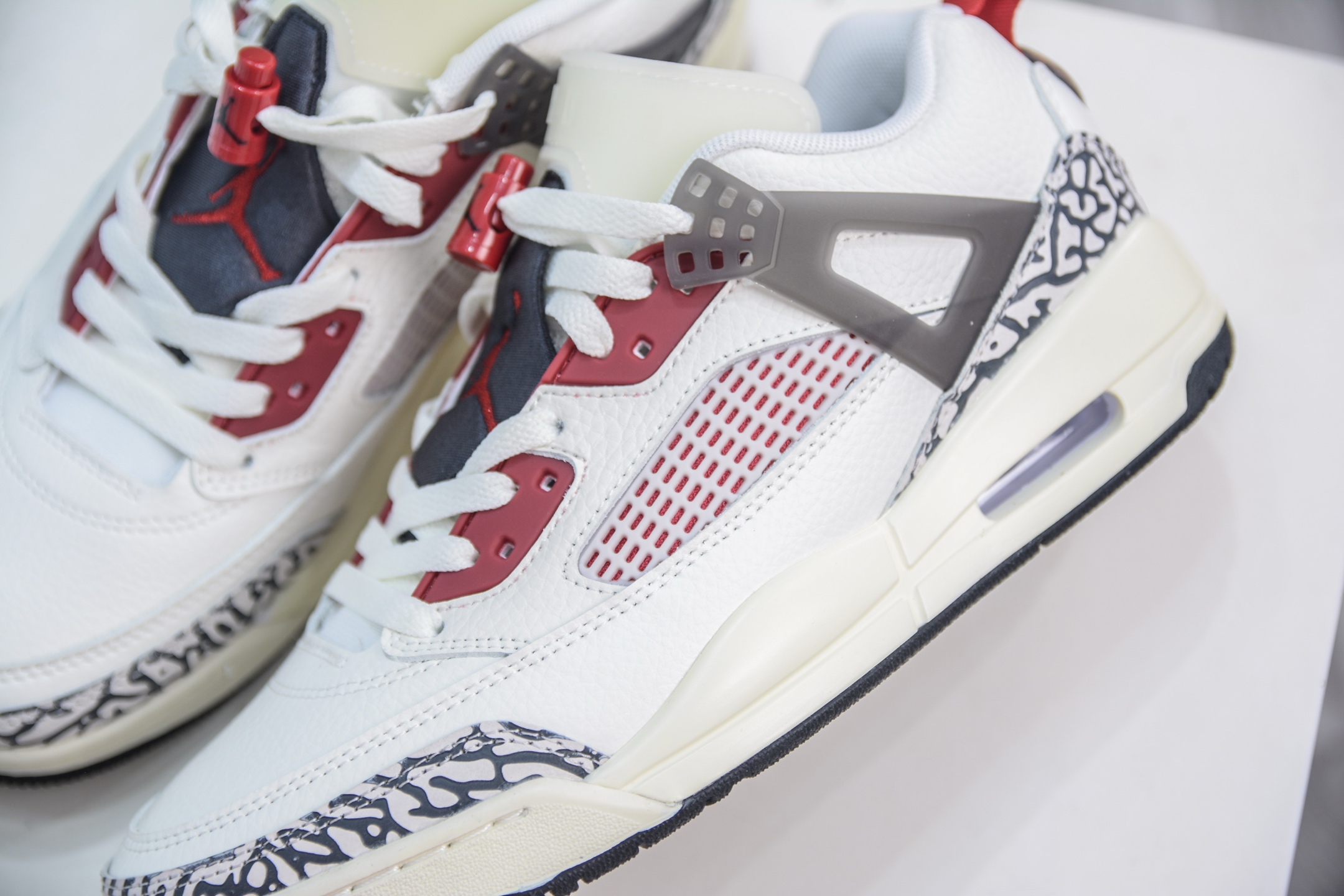 260 Jordan Spizike Low AJ复古低帮篮球鞋 FQ1759-116