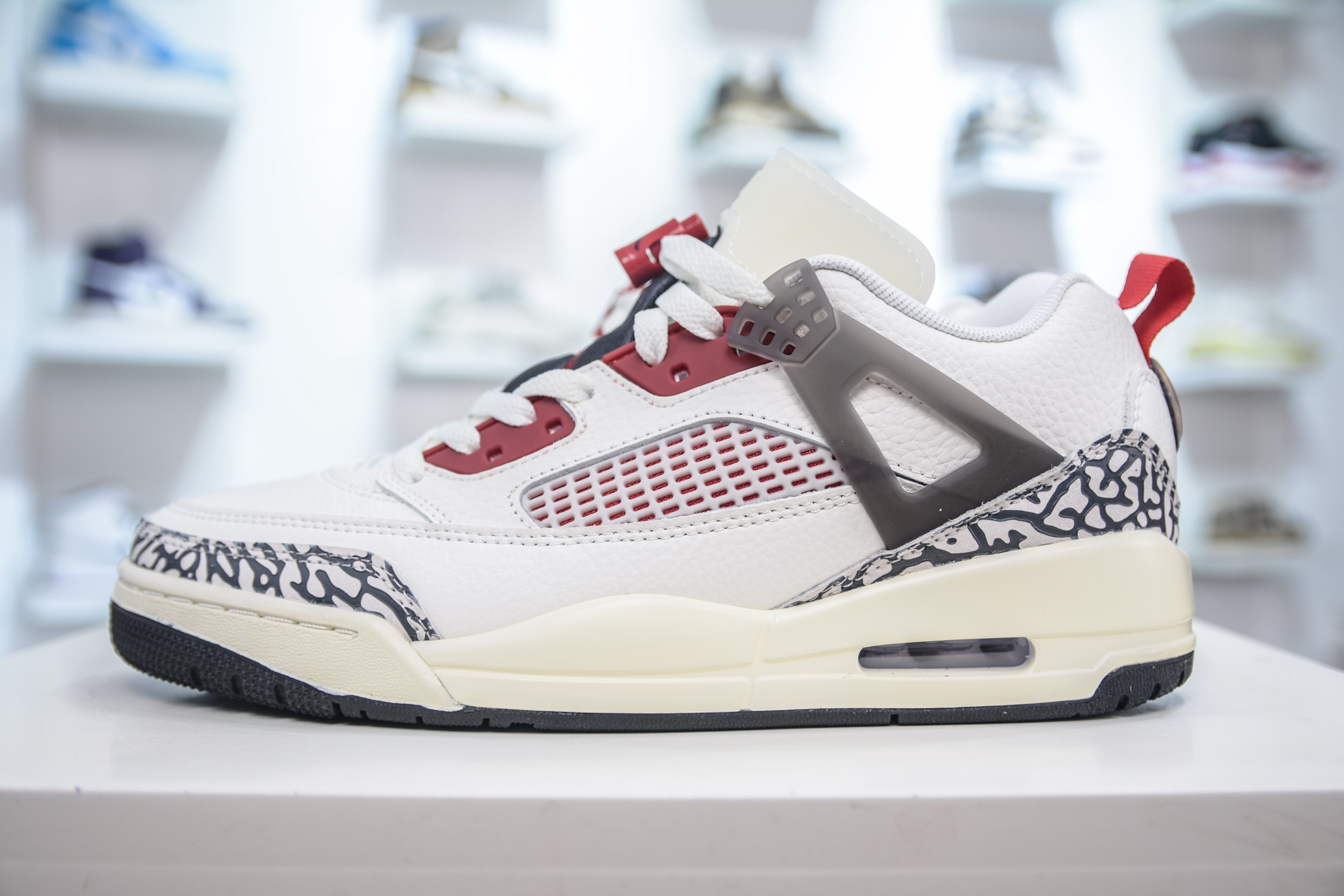 260 Jordan Spizike Low AJ复古低帮篮球鞋 FQ1759-116